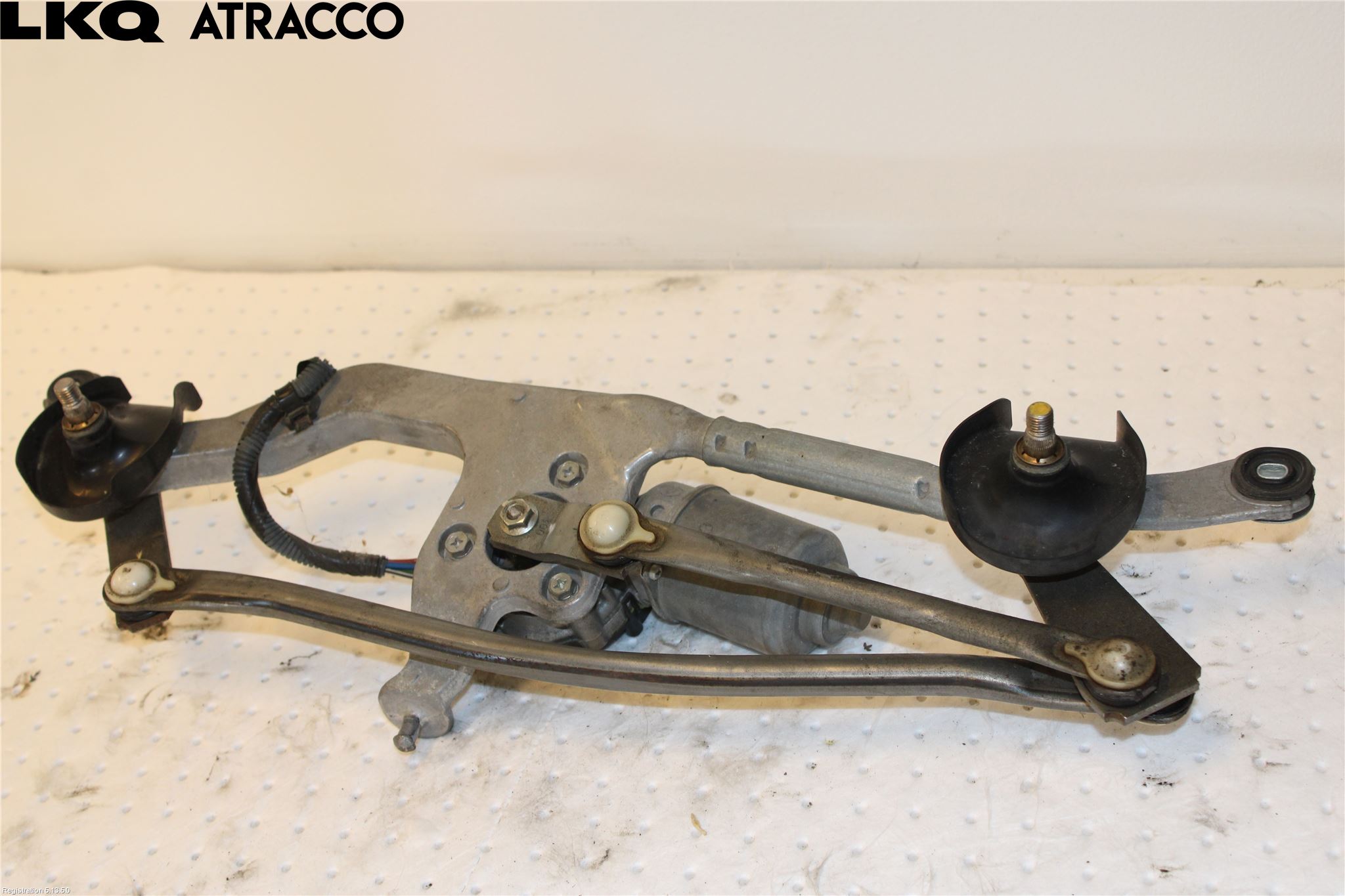 Toyota AURIS 13-19 Viskermotor Frontrute