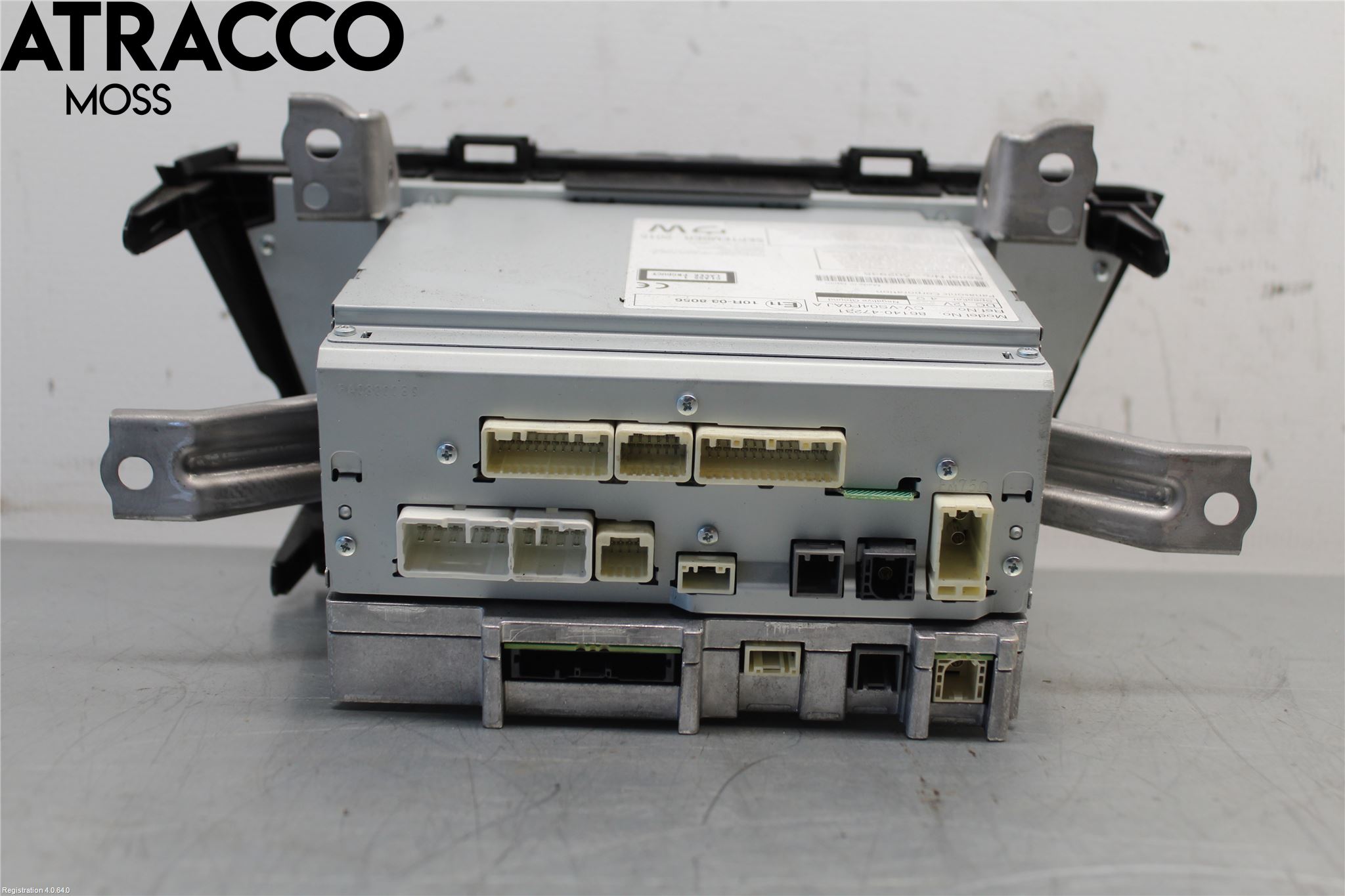 Toyota PRIUS+ ZVW40 12-20 Stereo Radio Med Cd