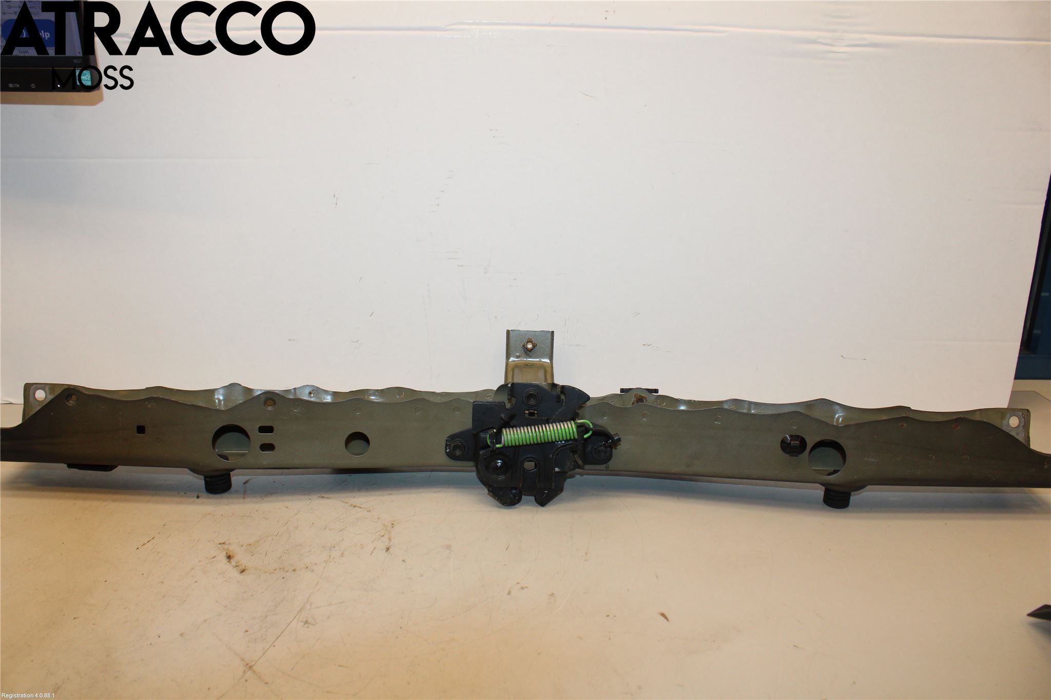 Toyota AVENSIS 09-15 Front Øvrig