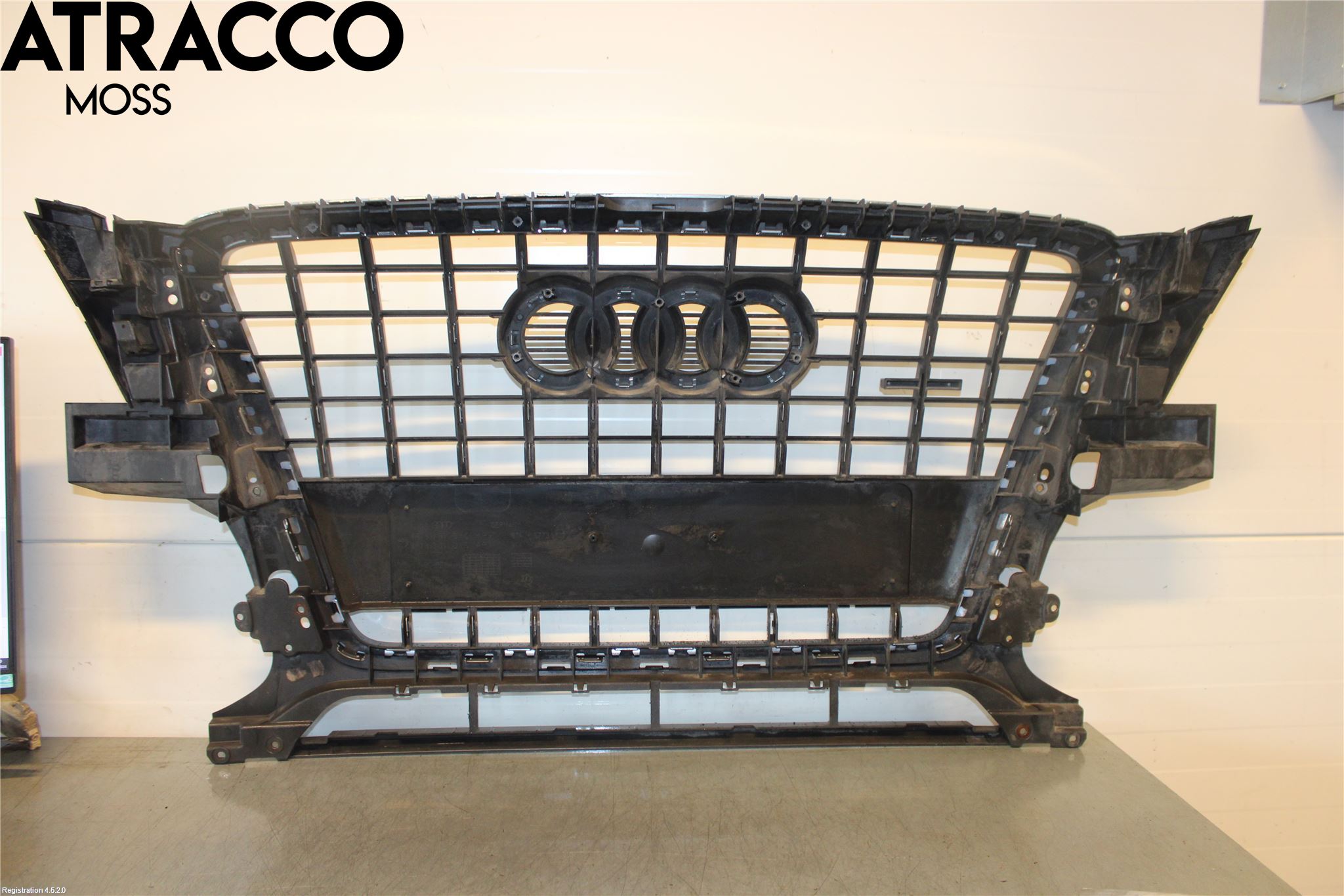 Audi Q5 09-16 Grill Komplett
