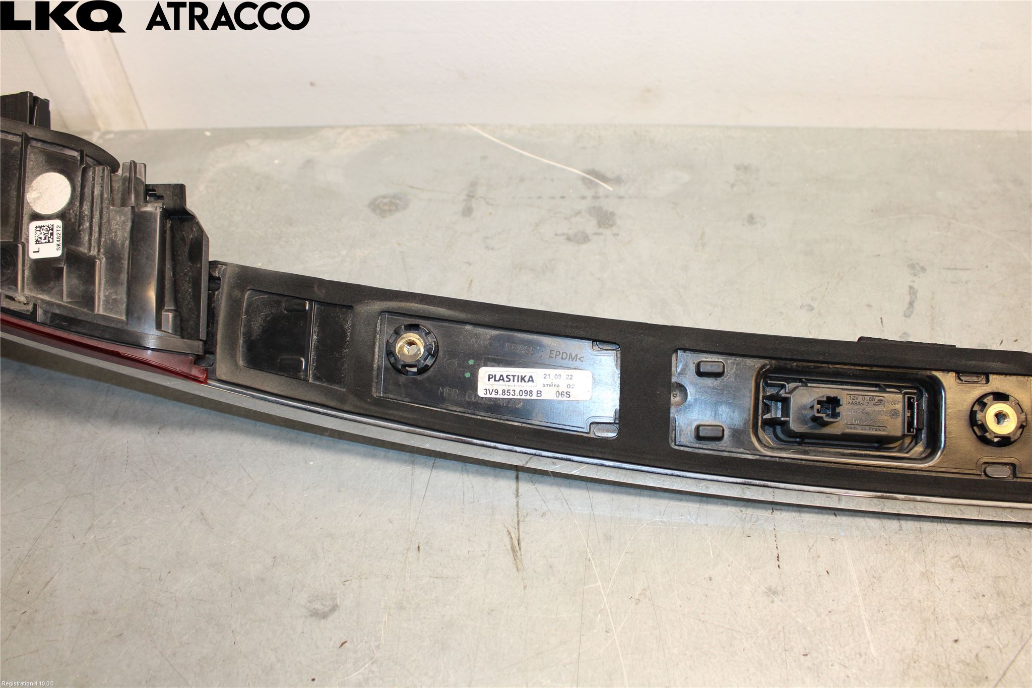 Skoda SUPERB 16-24 Baklykt Feste På Luke