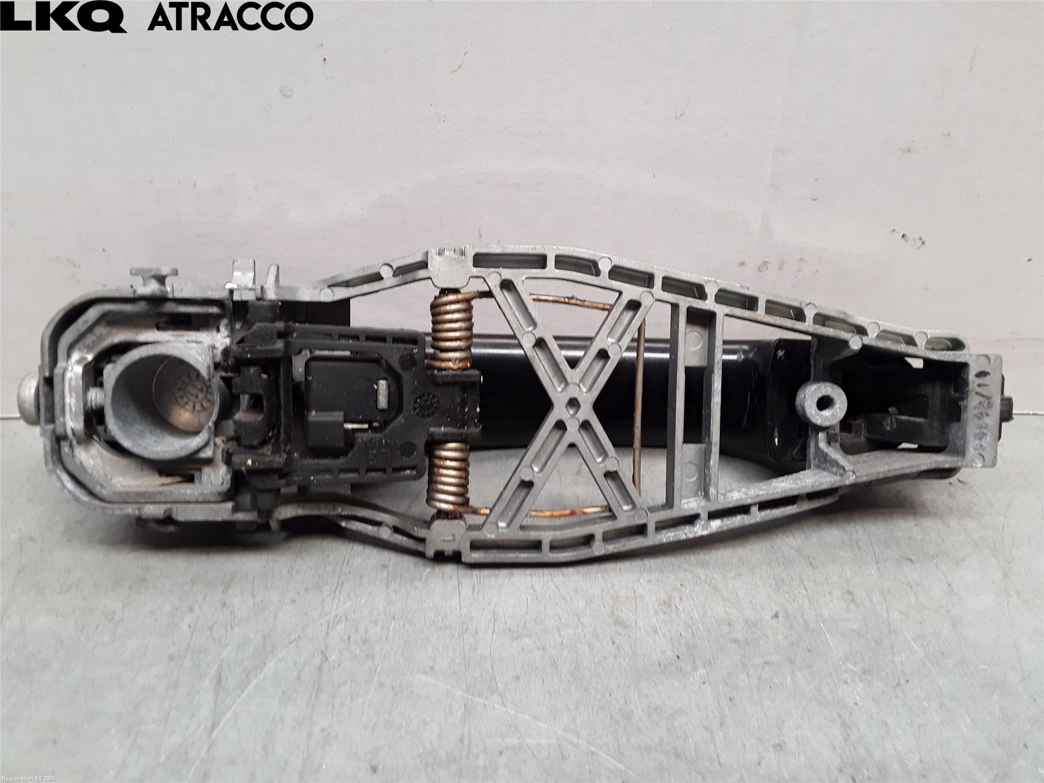 Volkswagen VW TOURAN 10-15 Dørhandtak Ytre Venstre