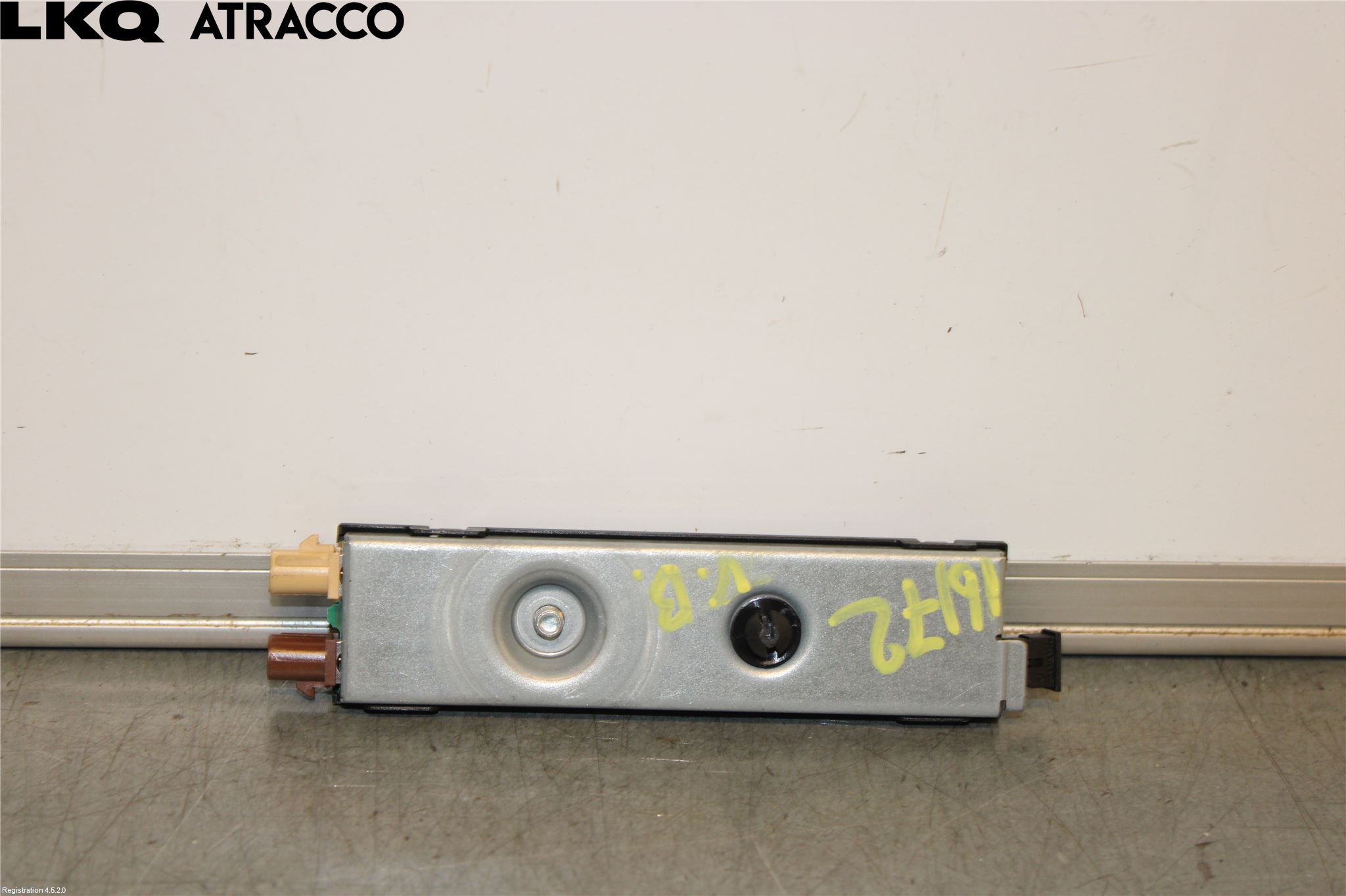 Mercedes-Benz MB ML/GLE-KLASS (W166) 12-18 Stereo Antenneforsterker