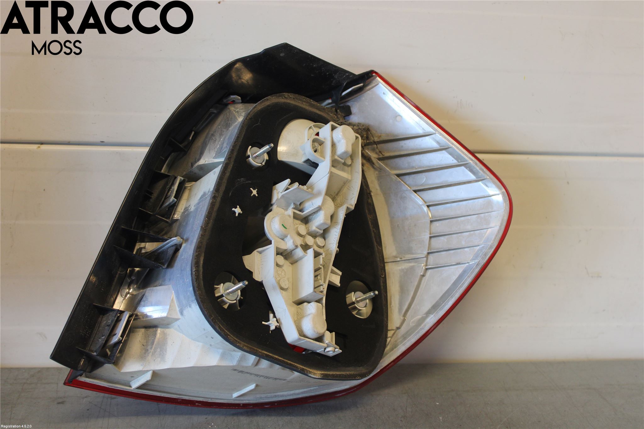 BMW 1 E87/81 5D/3D 03-11 Baklykt Venstre