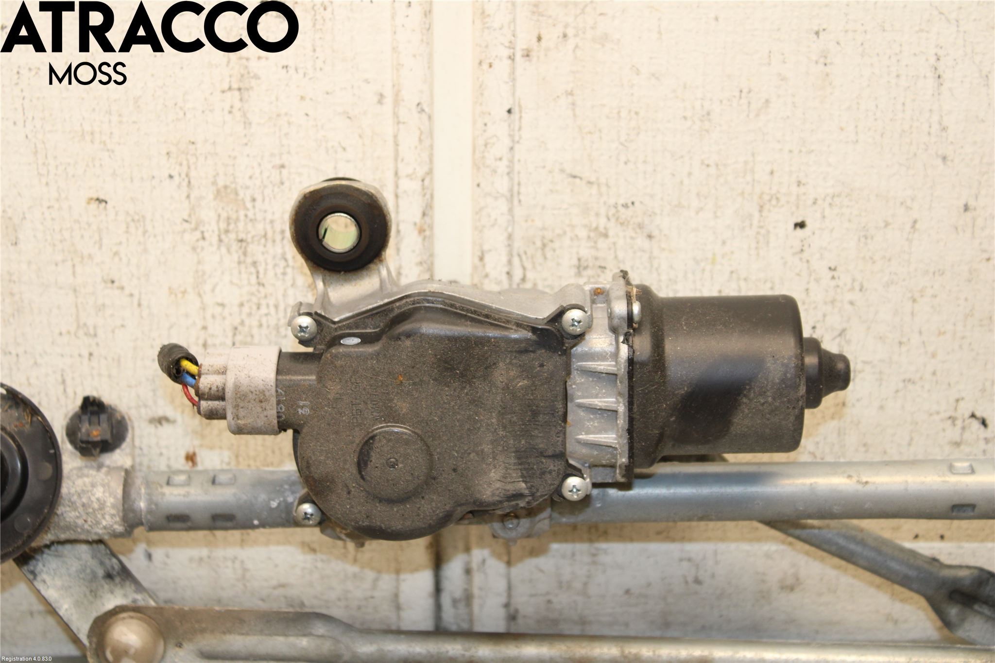 Nissan LEAF 11-17 Viskermotor Frontrute