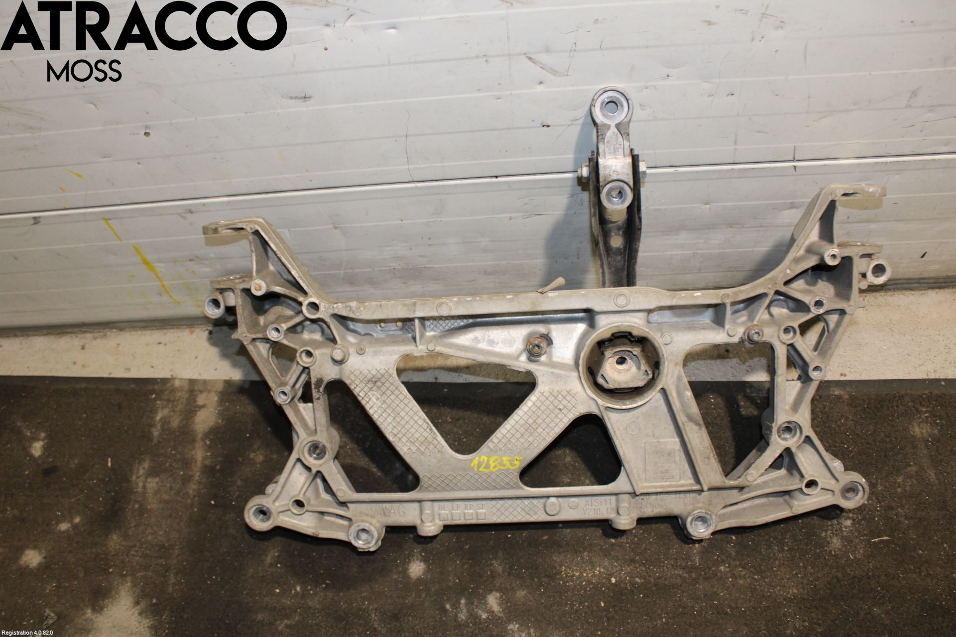 Volkswagen VW PASSAT 15-19 Forstillingsbjelke(Tvergående)