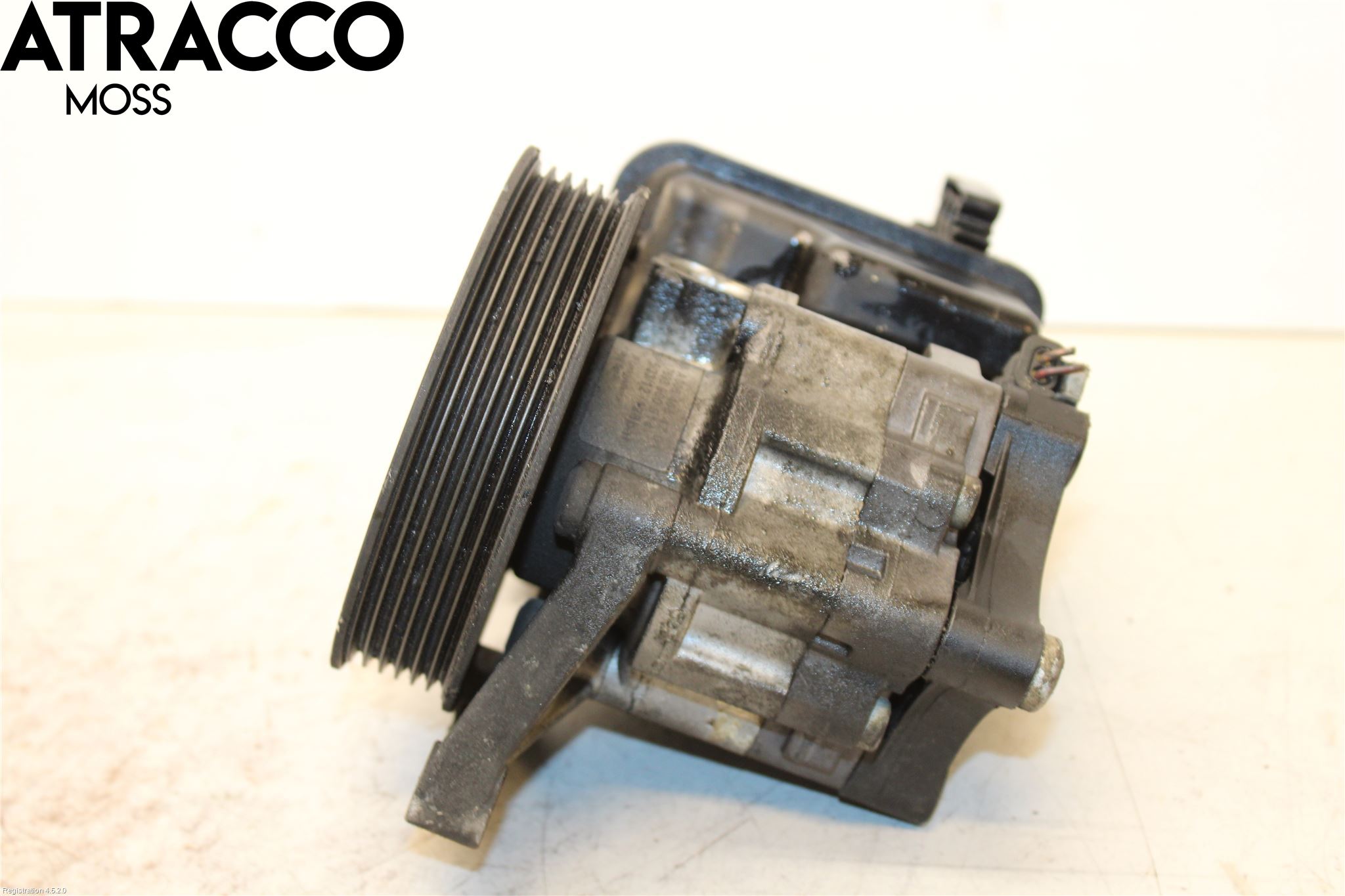 Mercedes-Benz MB E-KLASS (W212) 09-16 Servo Pumpe