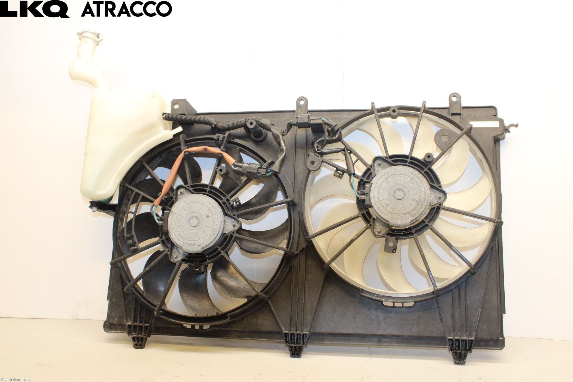 Mitsubishi OUTLANDER 13-21 Kjølevifte Elektrisk