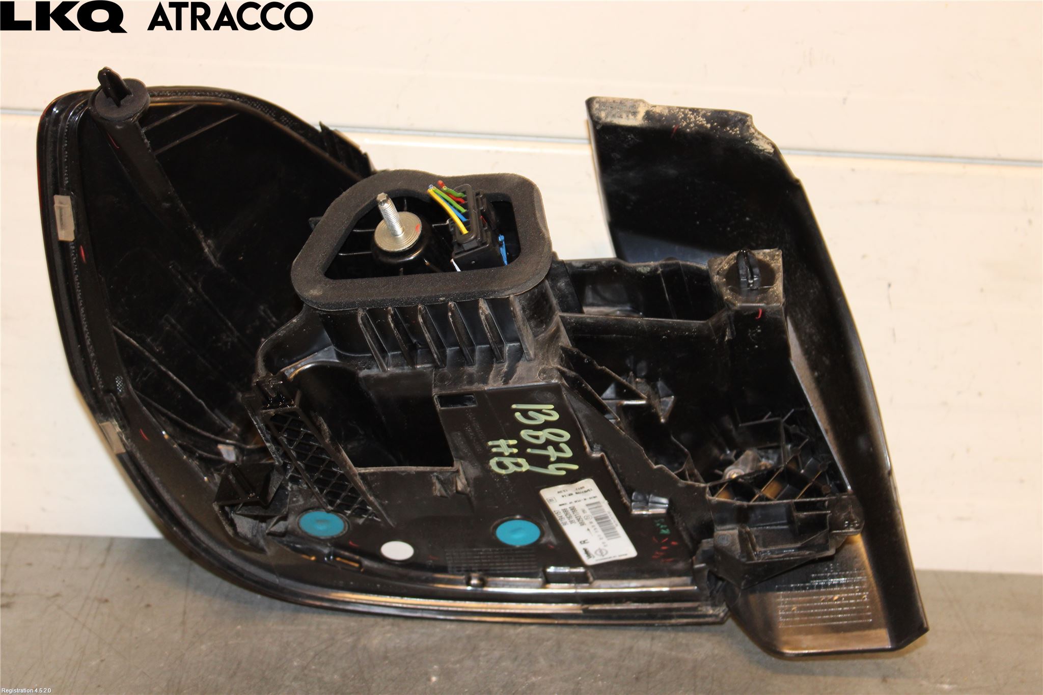 Opel CORSA F, CORSA-E 20- Baklykt Høyre