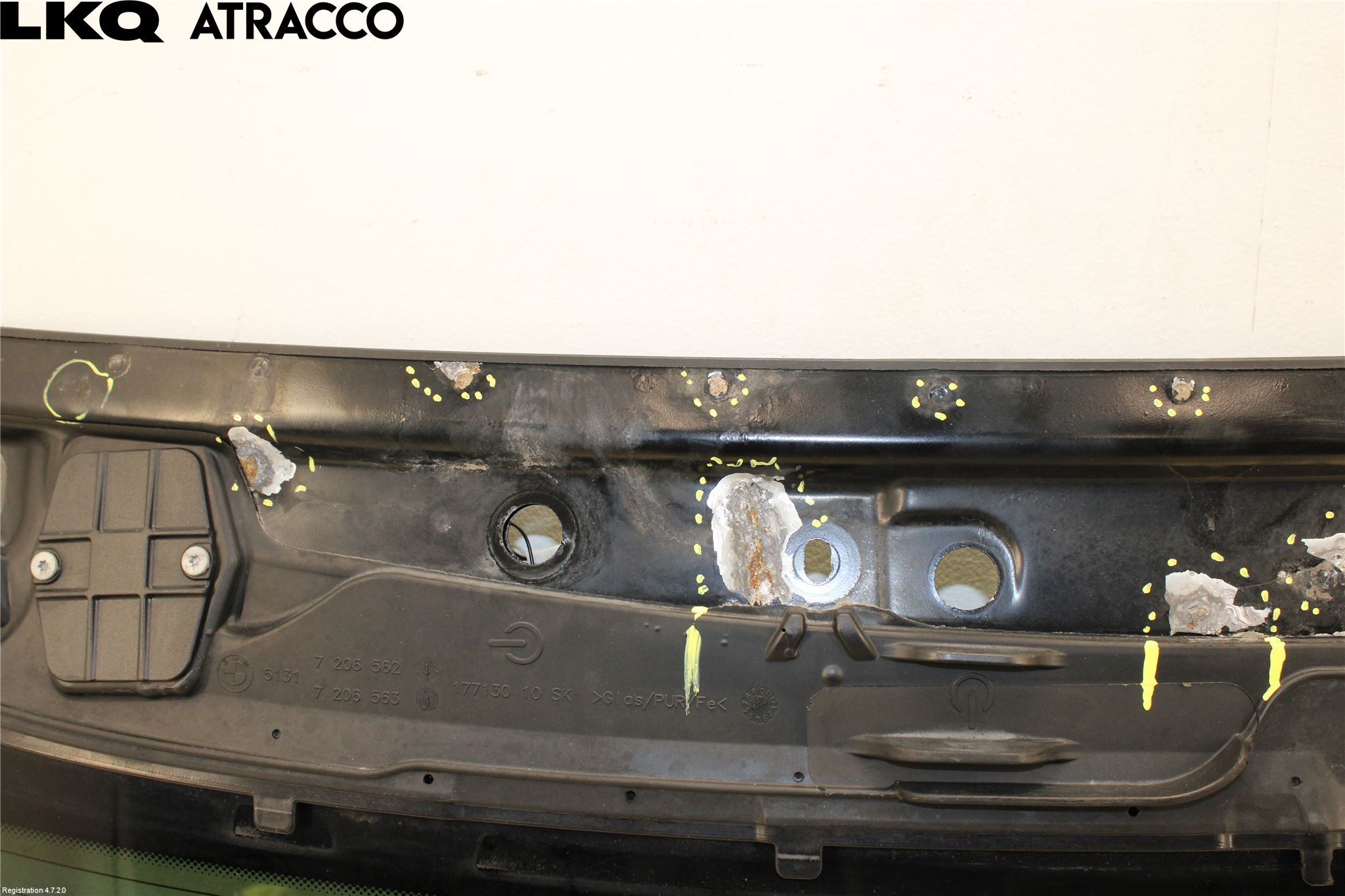 BMW 5 F10/F11/F18 09-17 Bakluke Del Øvre (2Delt)