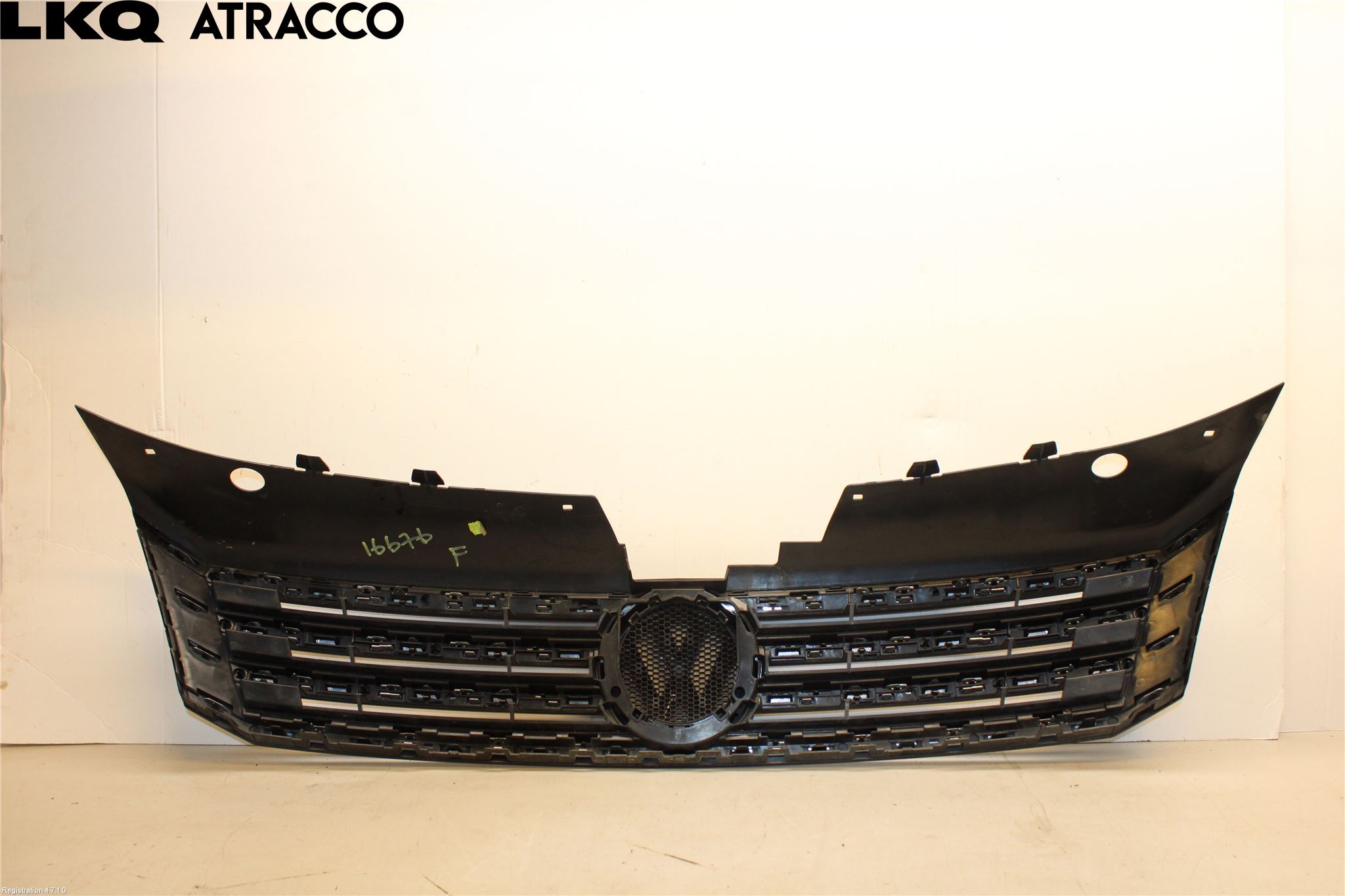 Volkswagen VW PASSAT 11-14 Grill Komplett