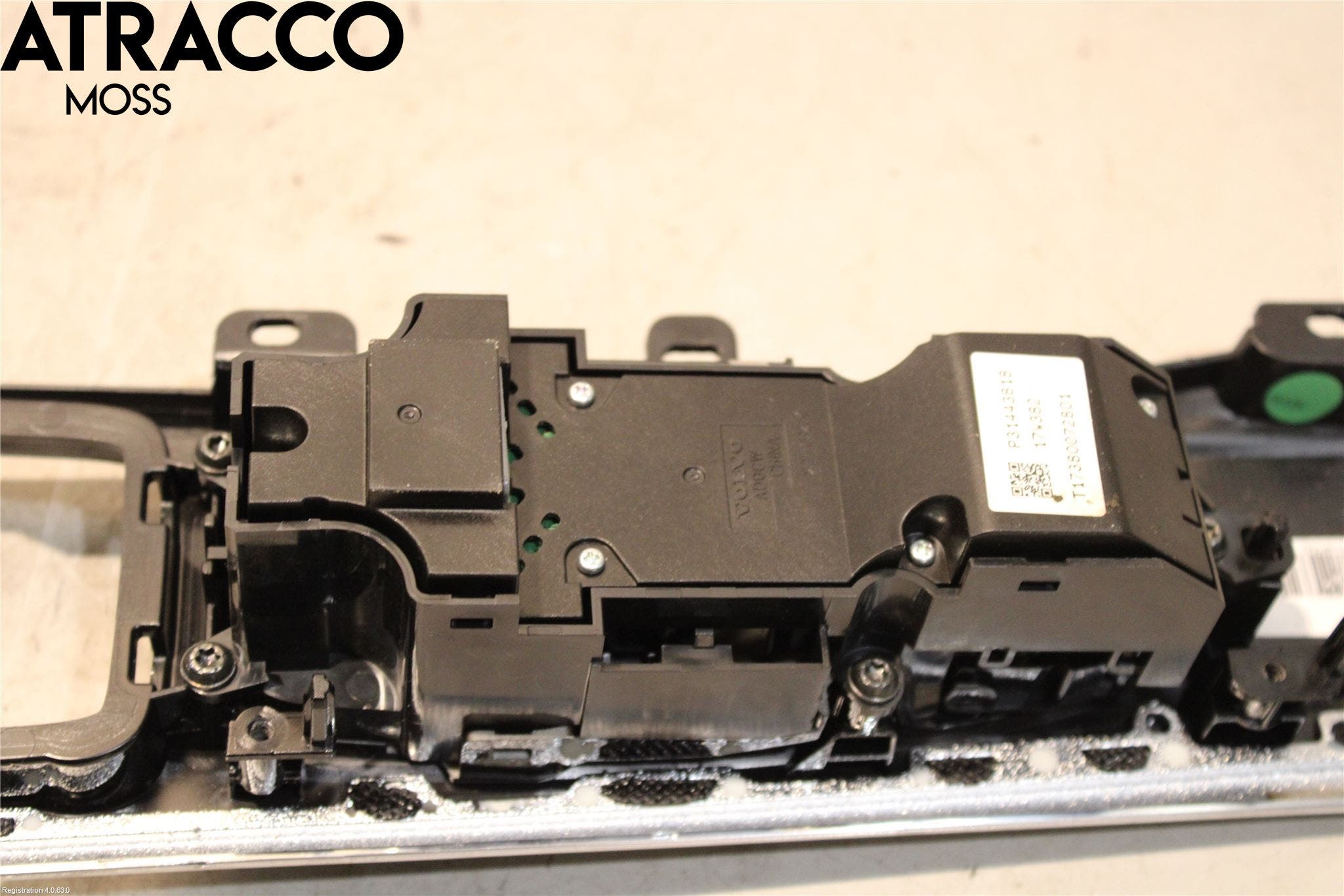 Volvo V90 17->> Styrenhet Start/Stopp