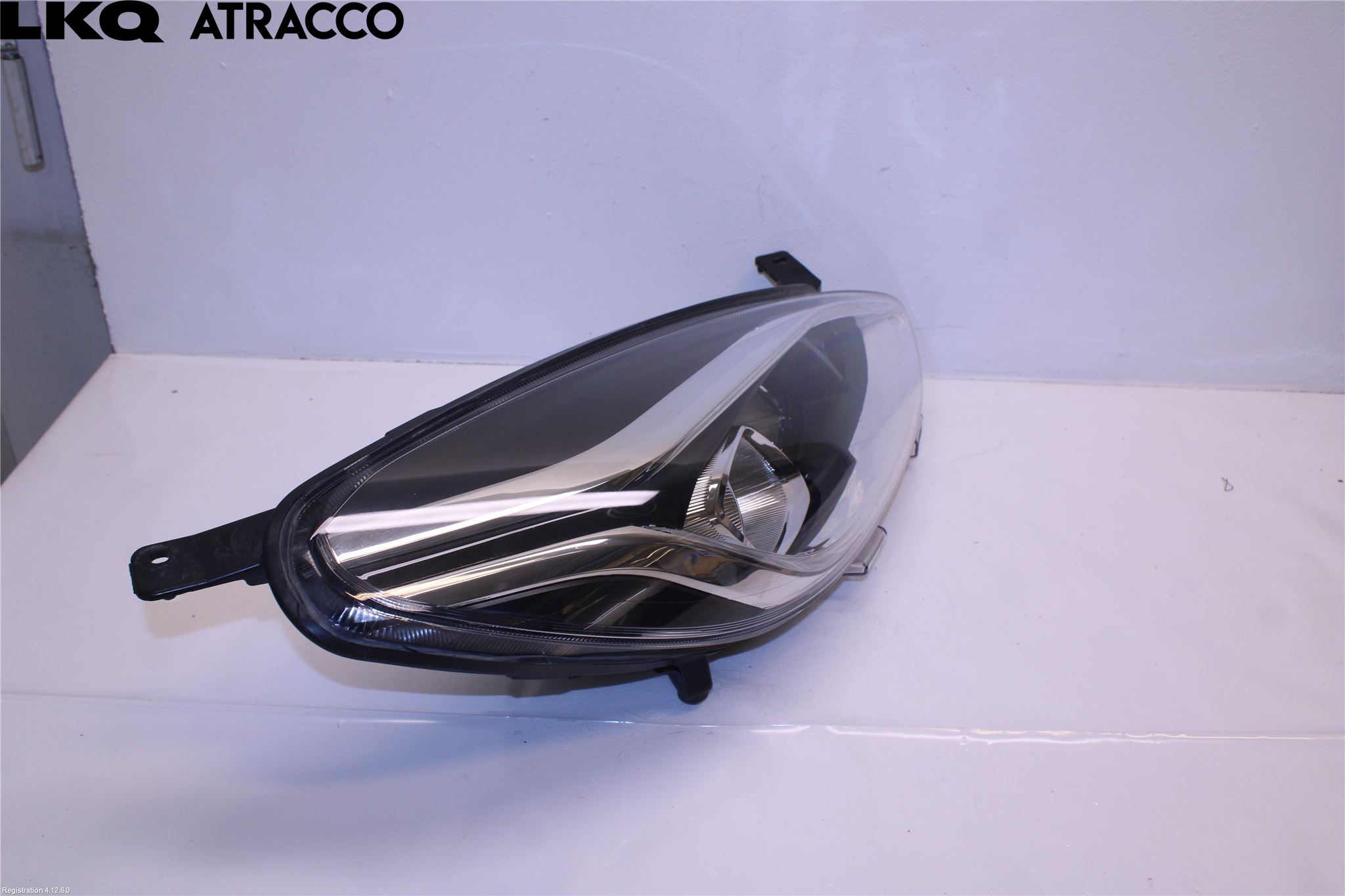 Ford FIESTA (VII) 18-23 Frontlykt Høyre