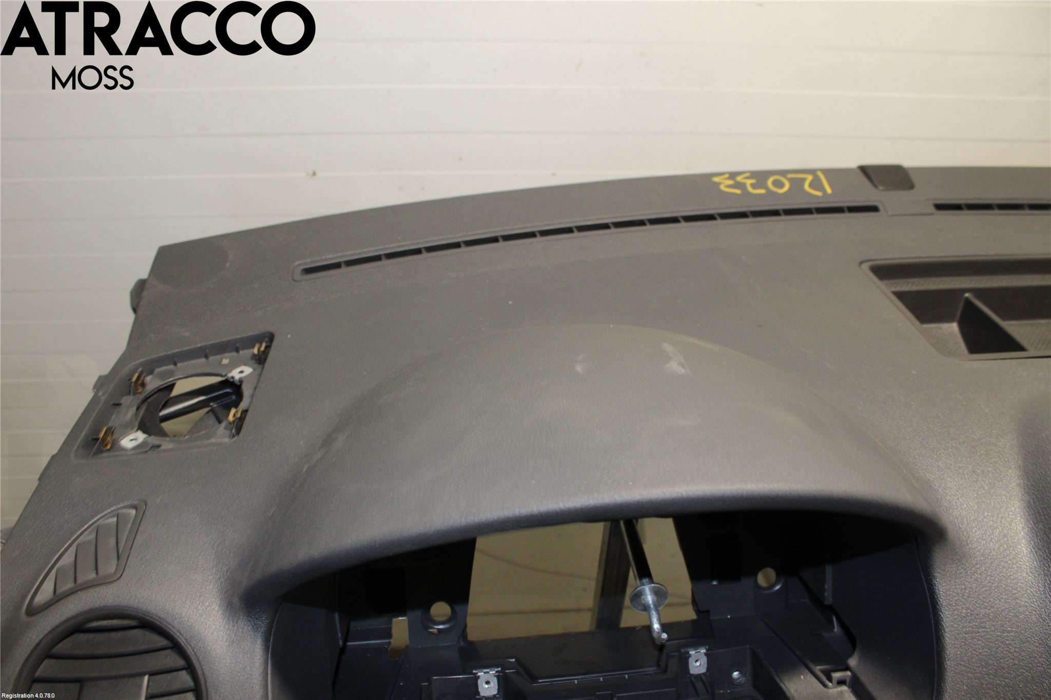 Volkswagen VW CADDY 11-15 Dashbord