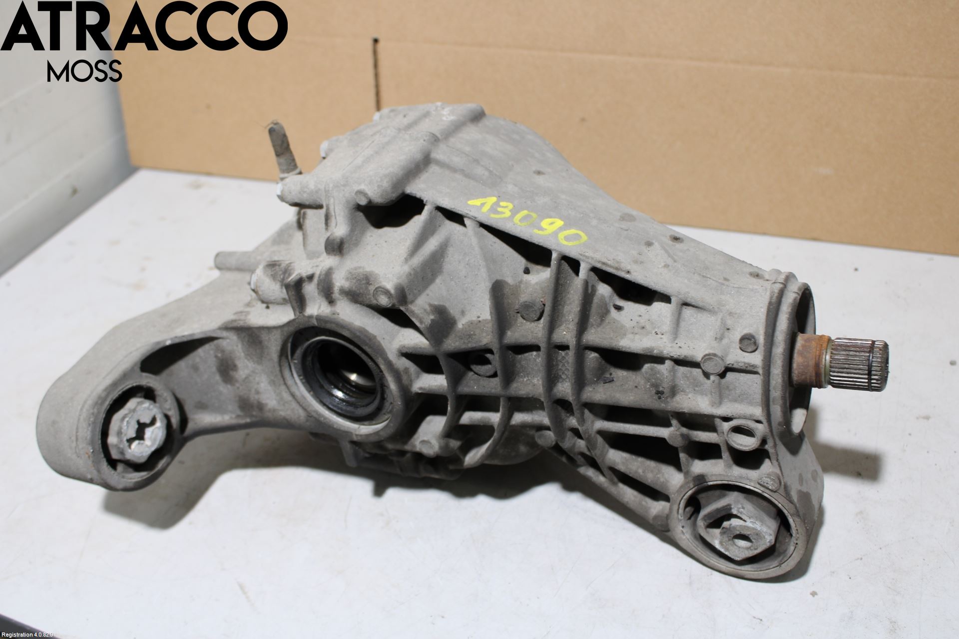 Audi Q7/SQ7 Bakaksel Kardang Bak -Diff