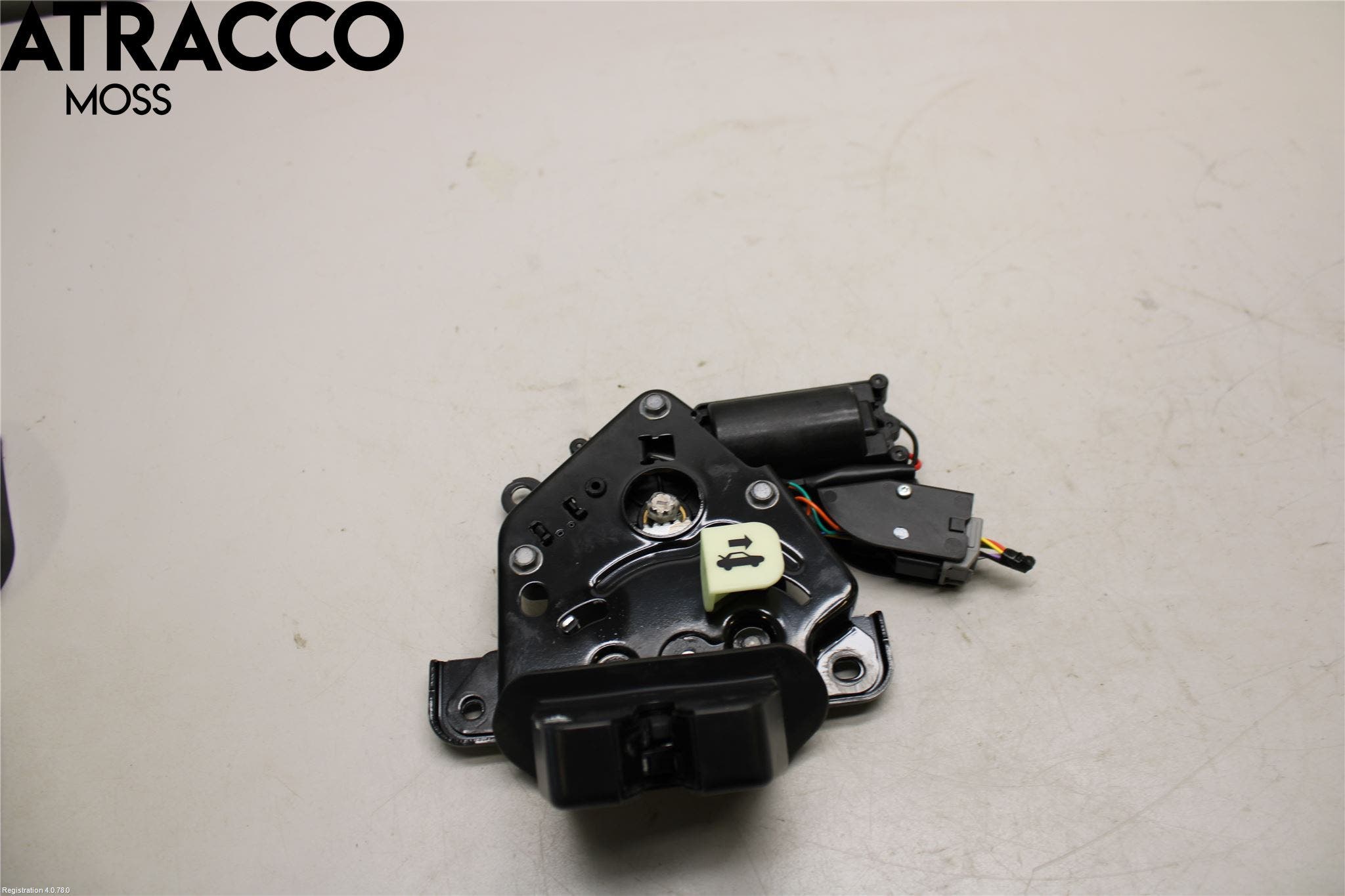 Tesla MODEL 3 17- Bakluke-Lokk Låsekasse