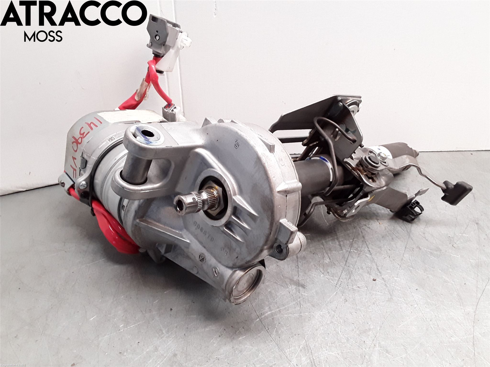 Toyota AURIS 13-19 Rattaksel