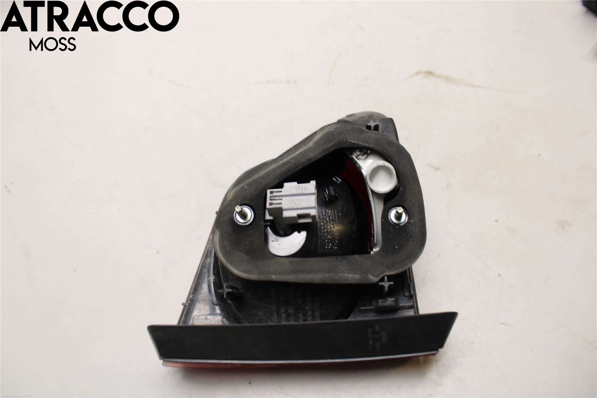 Volkswagen VW TIGUAN 07-16 Baklykt Høyre  På Luke(Indre)