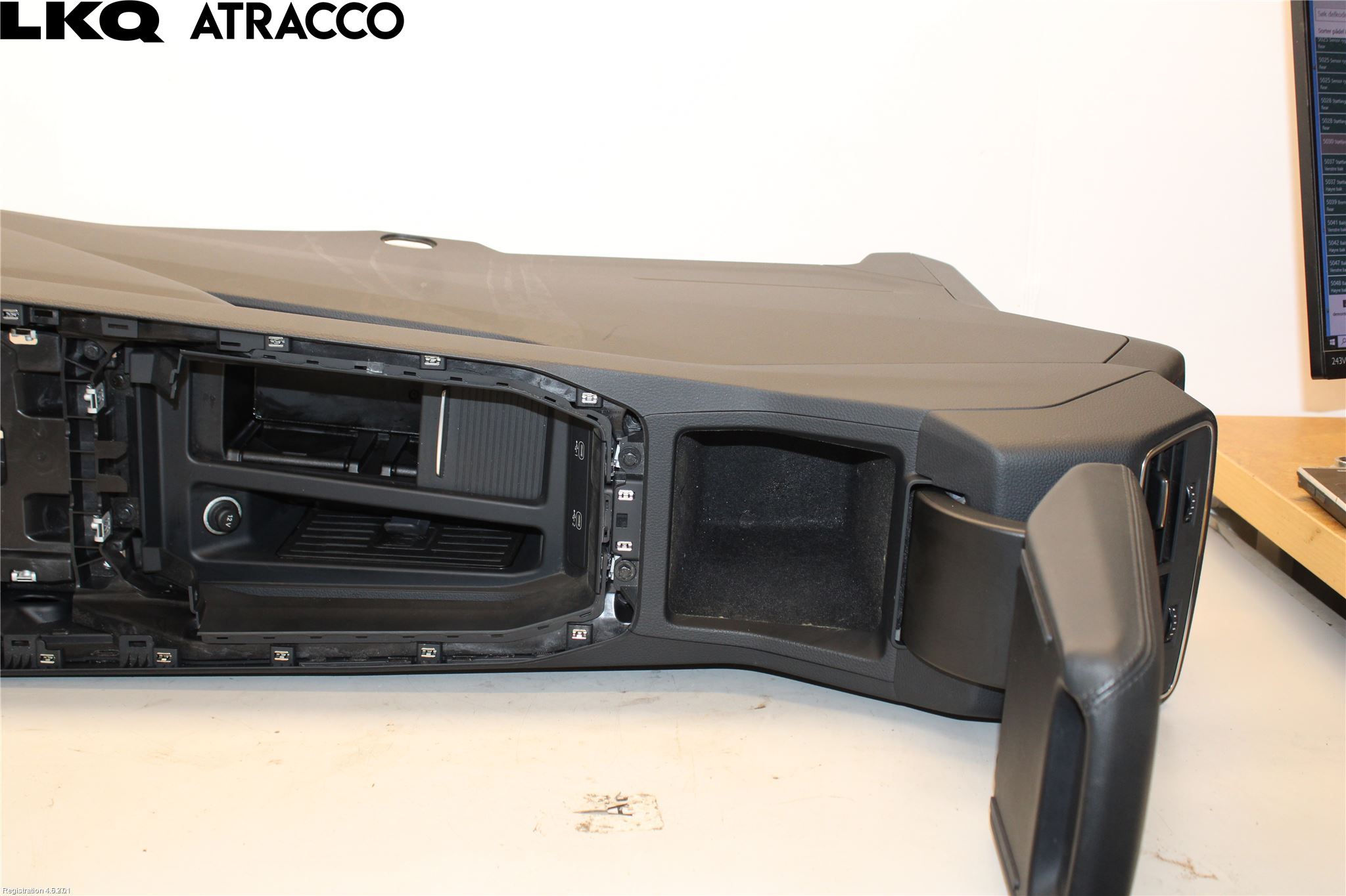 Audi E-TRON, S GE 19- Innr Konsoll-Lomme