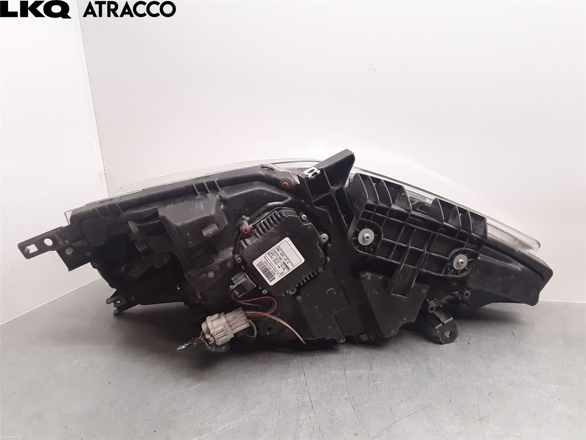 Nissan LEAF 11-17 Frontlykt Venstre