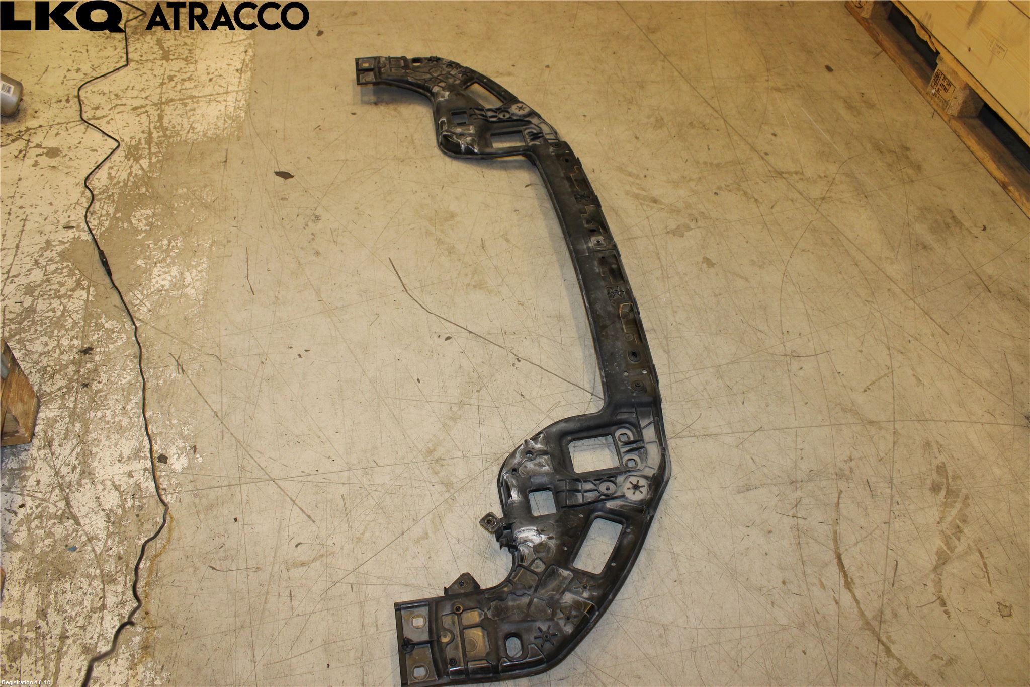 Jaguar I-PACE 18- Radiator Feste - Ramme - Bjelk