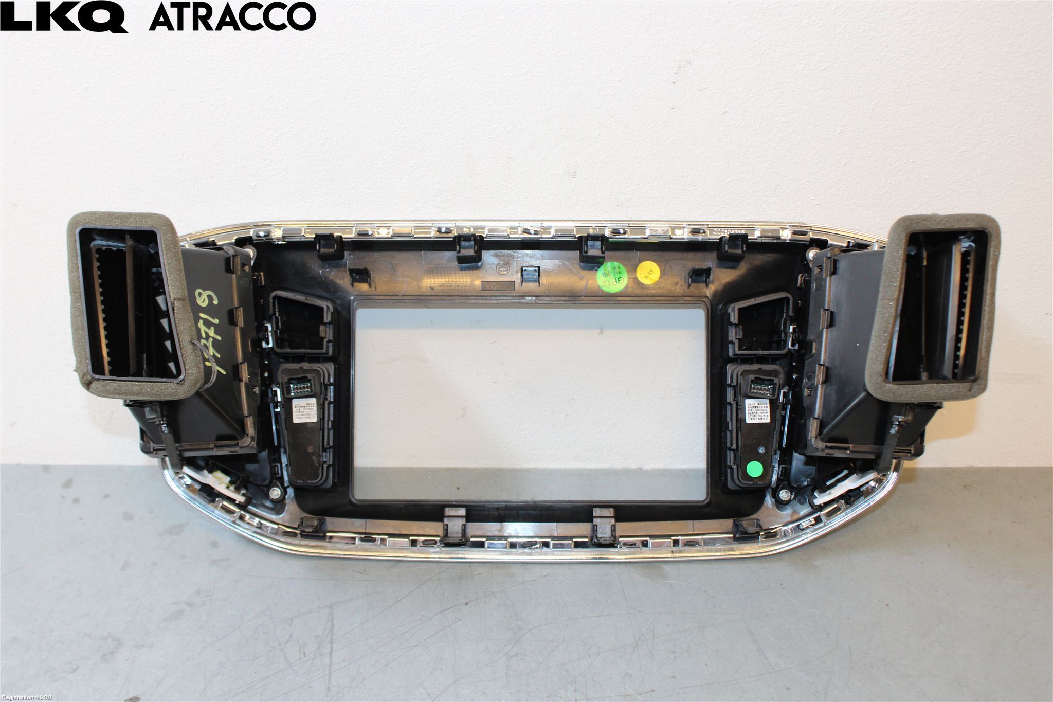 Maxus EV80 19- Innr Radio Ramme