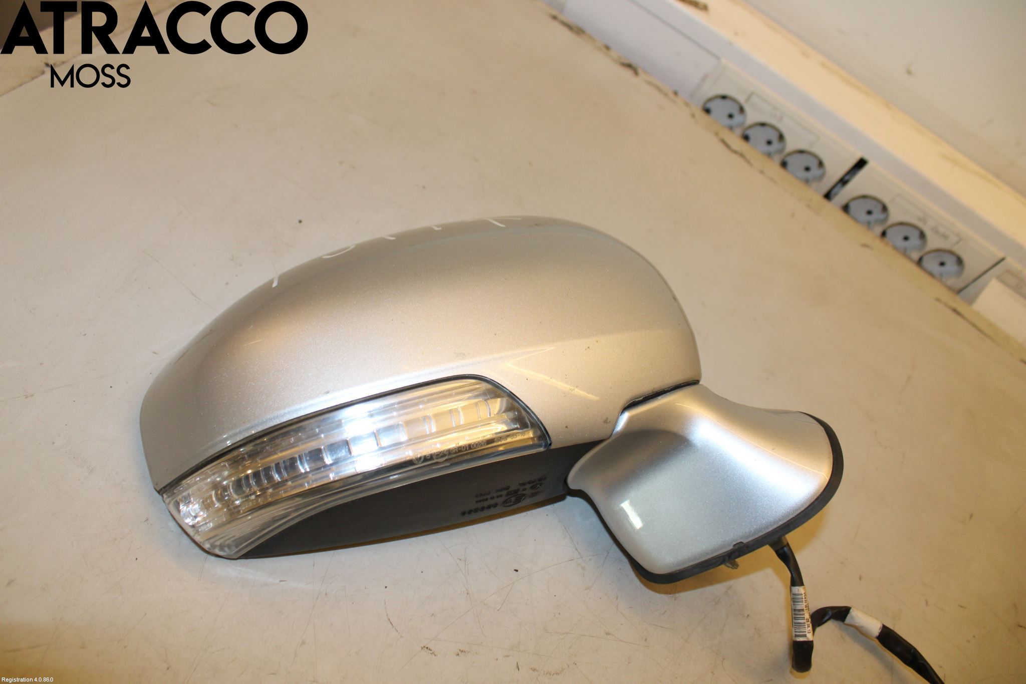 Toyota AVENSIS 09-15 Speil H M-El Justering