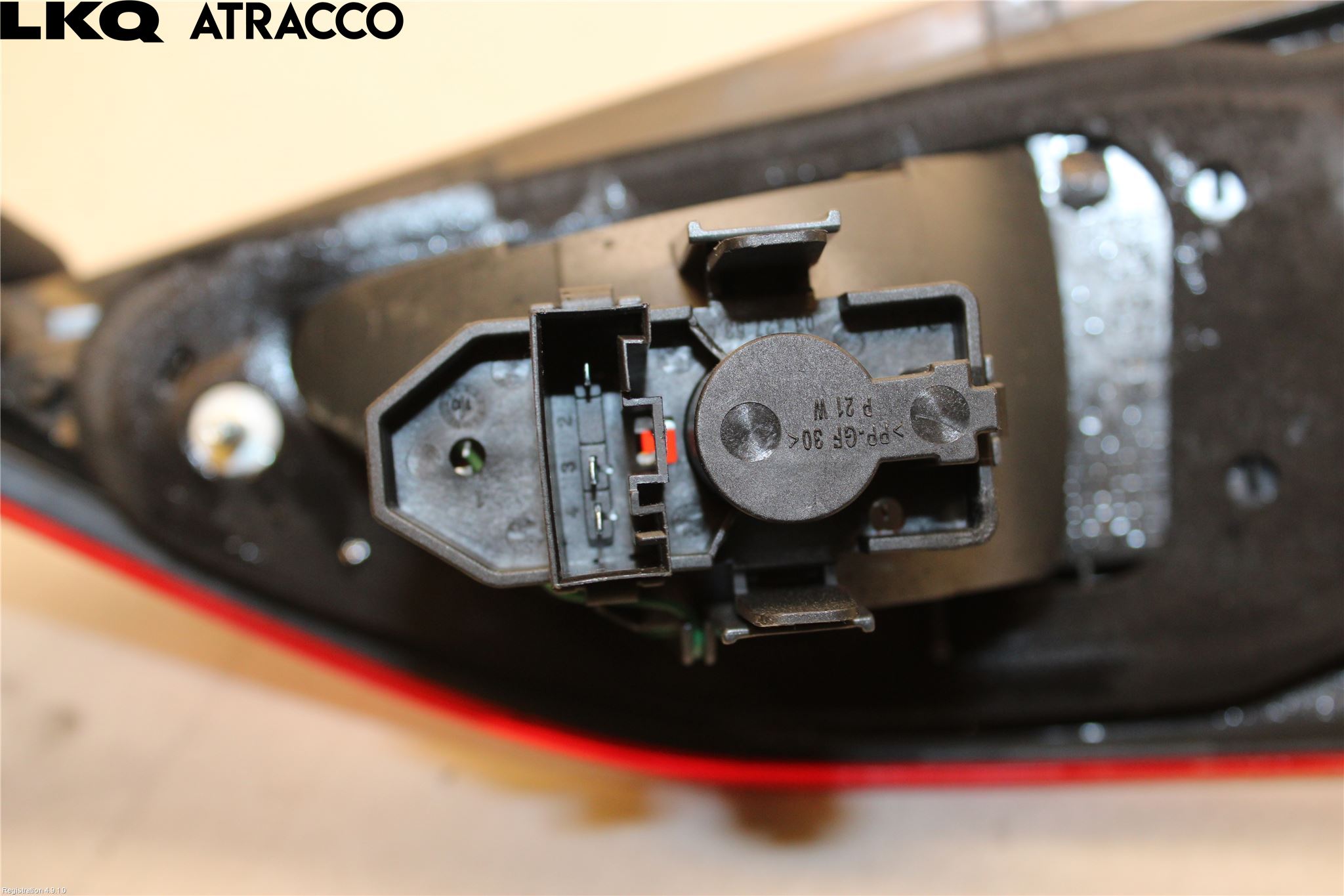 BMW X1 E84 10-15 Baklykt Venstre  På Luke(Indre