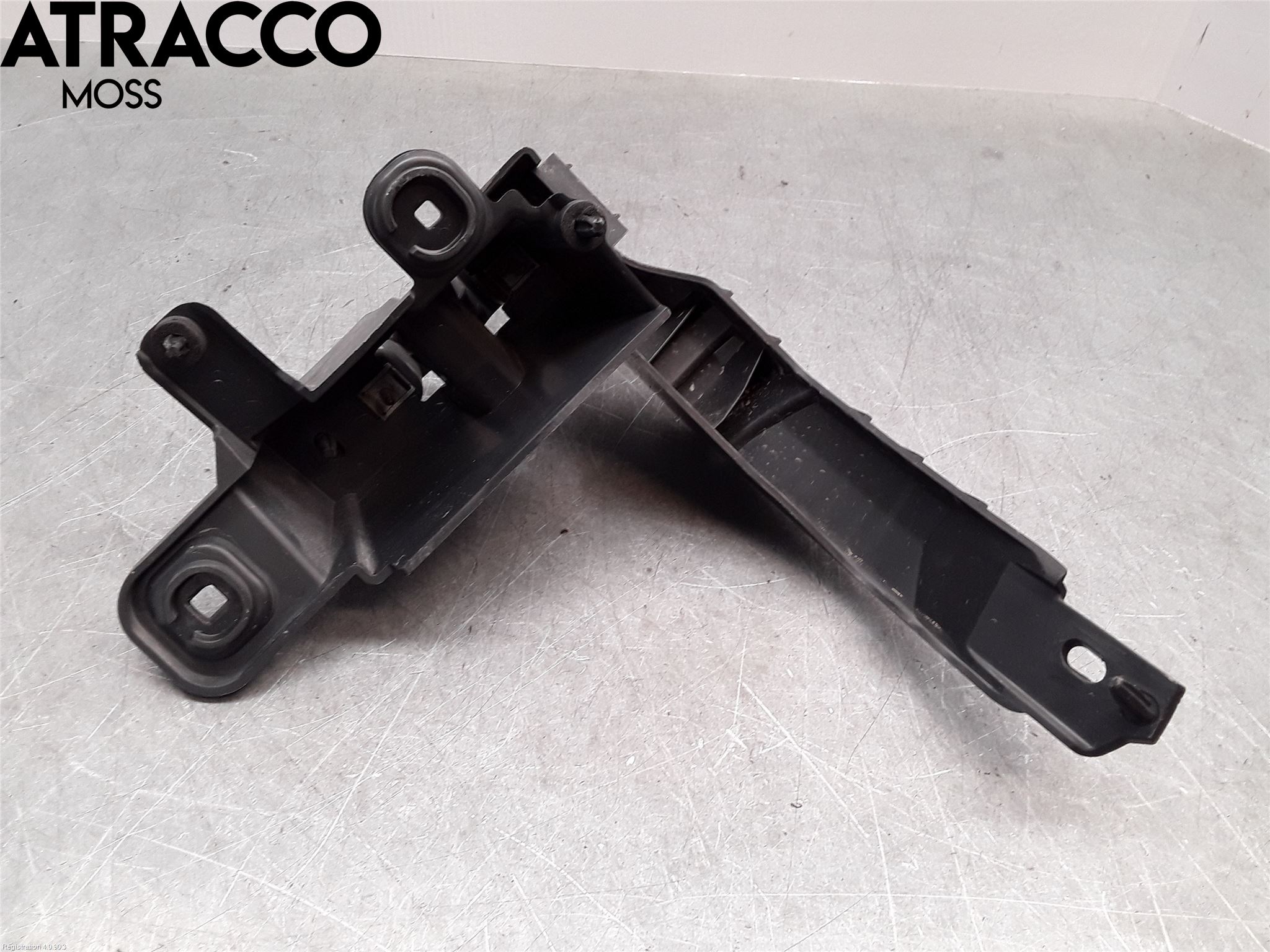 Jaguar I-PACE 18- Støtfanger Bak Feste