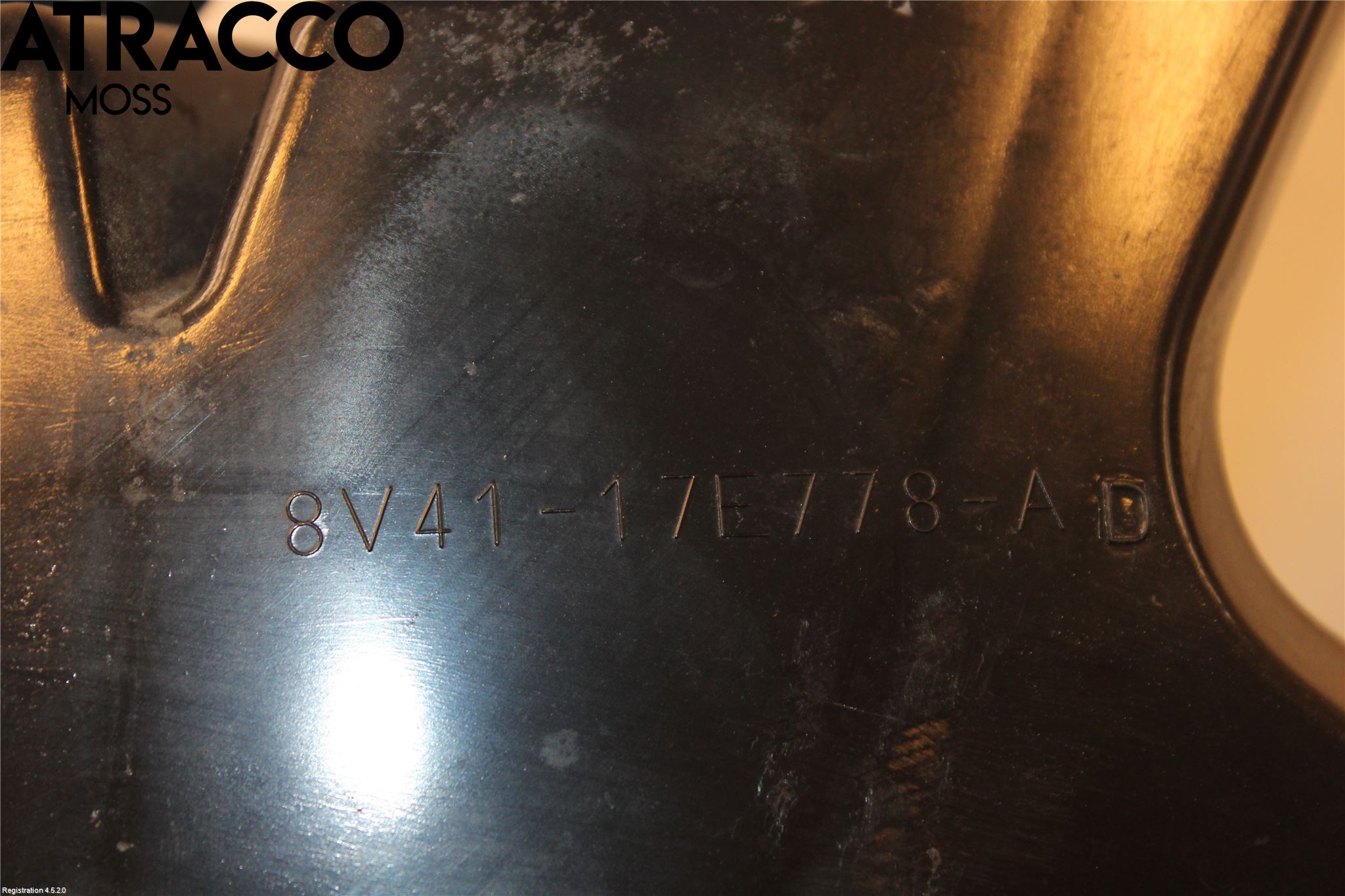 Ford KUGA 08-12 Støtfanger Foran Plastdeksel