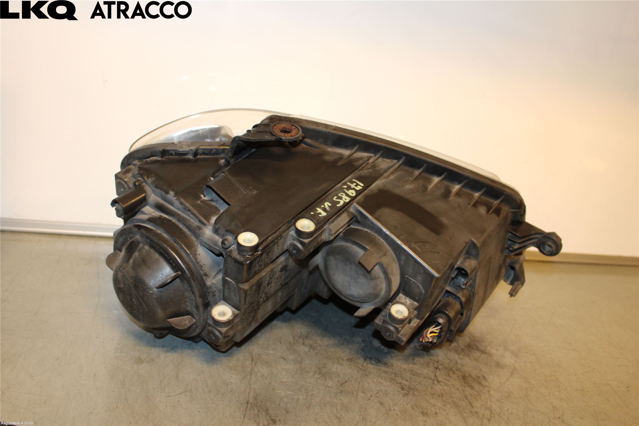 Volkswagen VW TOURAN 03-10 Frontlykt Venstre