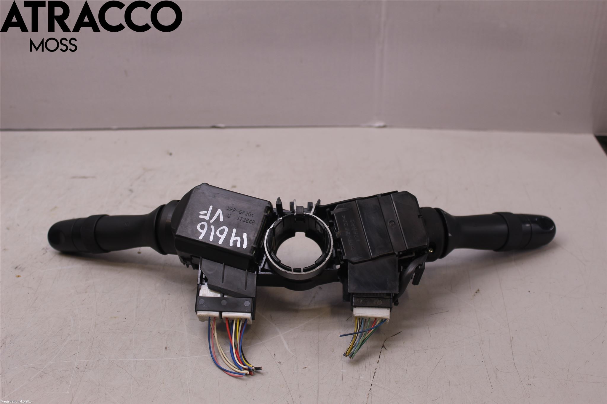 Toyota RAV 4 06-12 Bryter Ratt Kombi H Og V