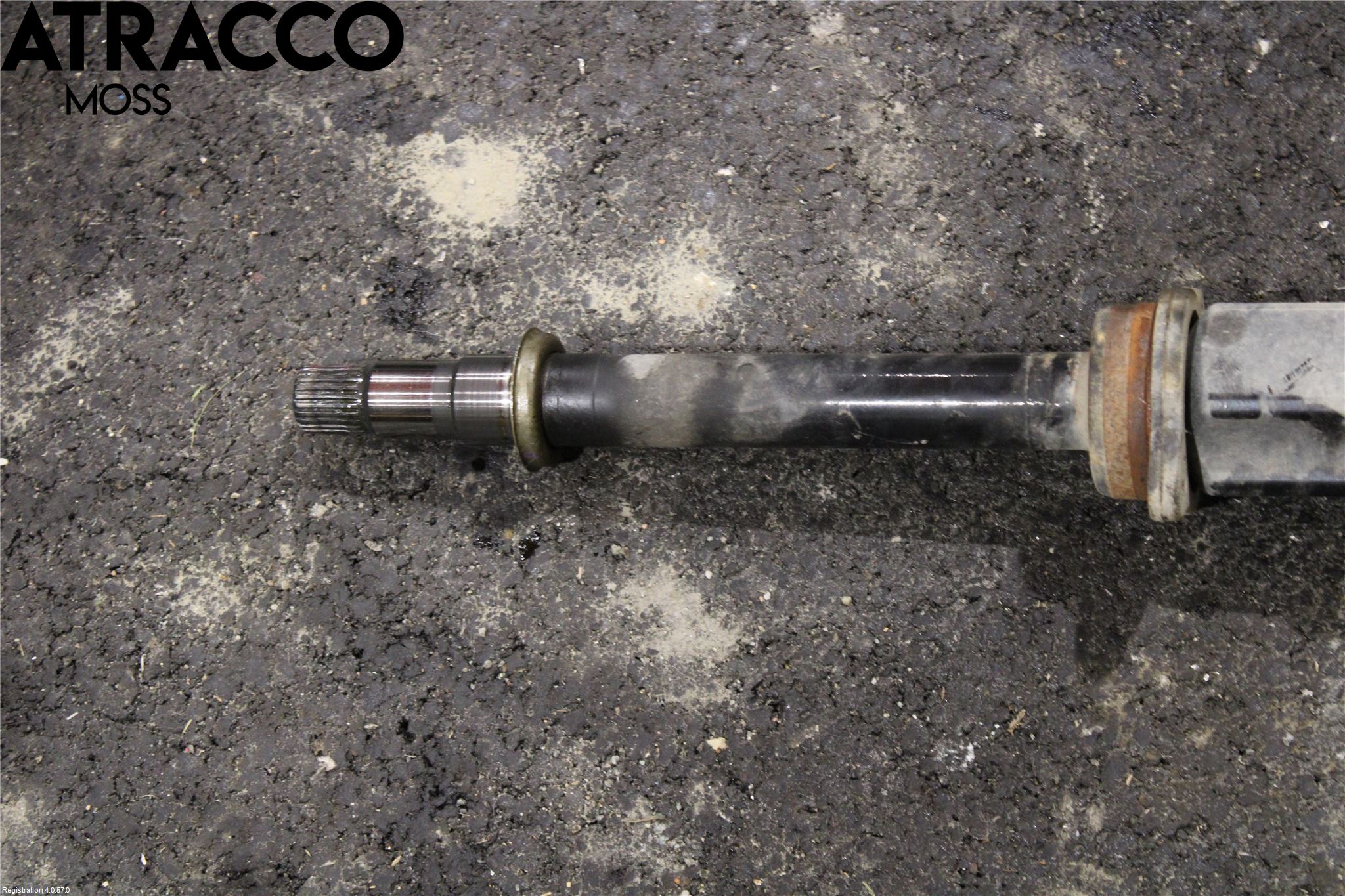 Toyota AVENSIS 09-15 Drivaksel Foran Kompl Høyre