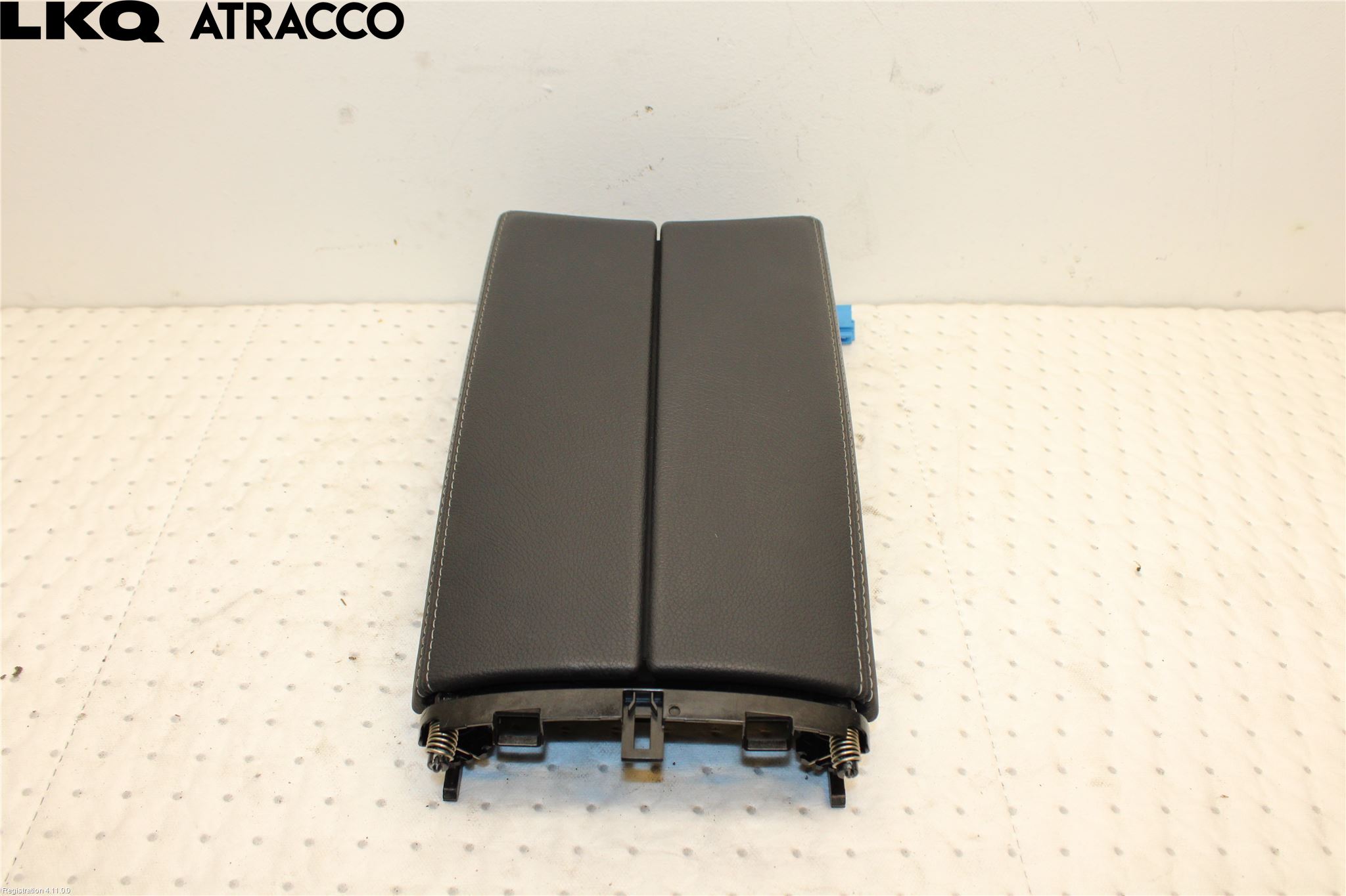 Mercedes-Benz MB EQC (N293) 20- Innr Armlene