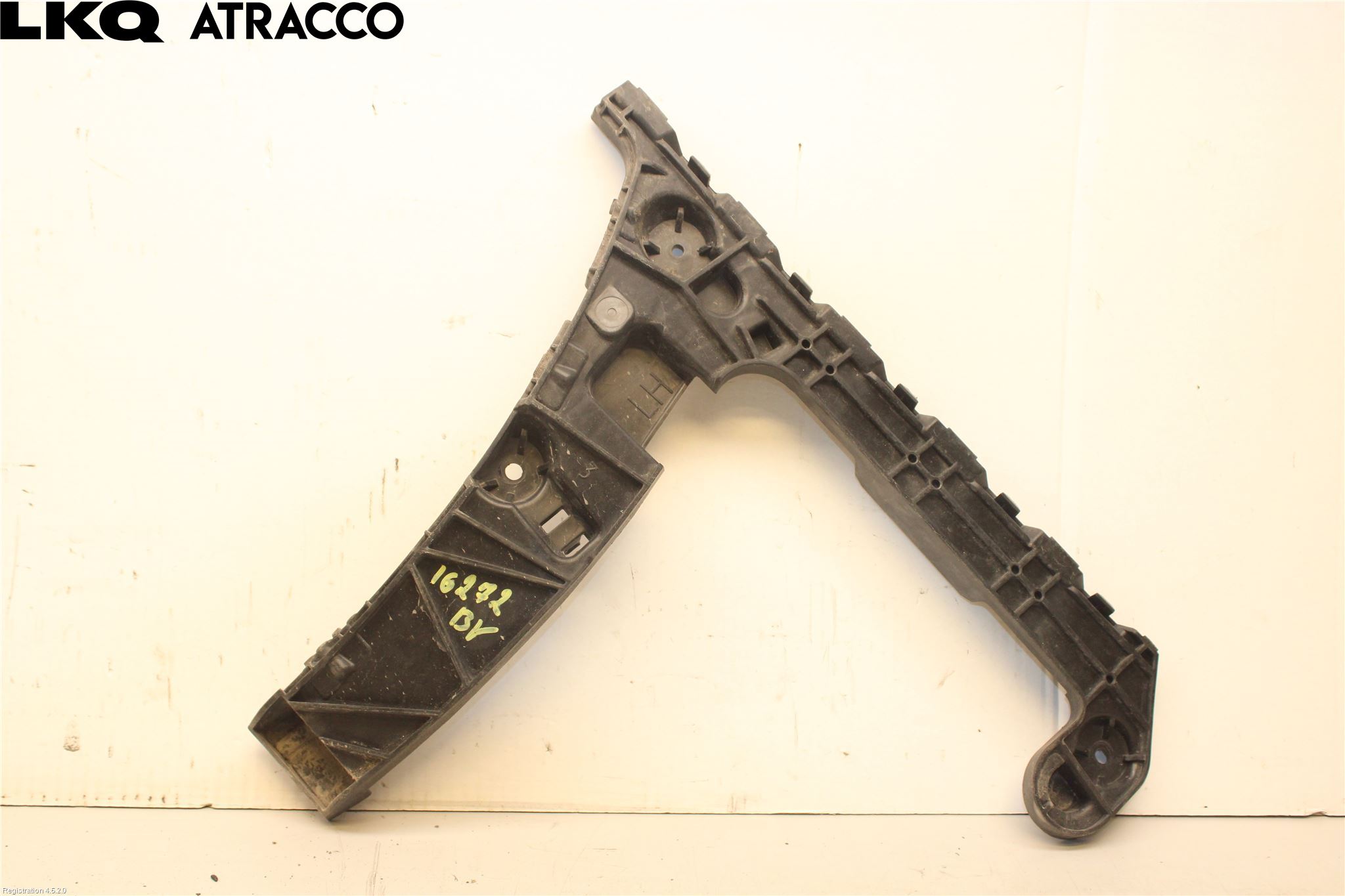 Audi A4/S4 B9 16-19 Støtfangerfeste Bak Venstre