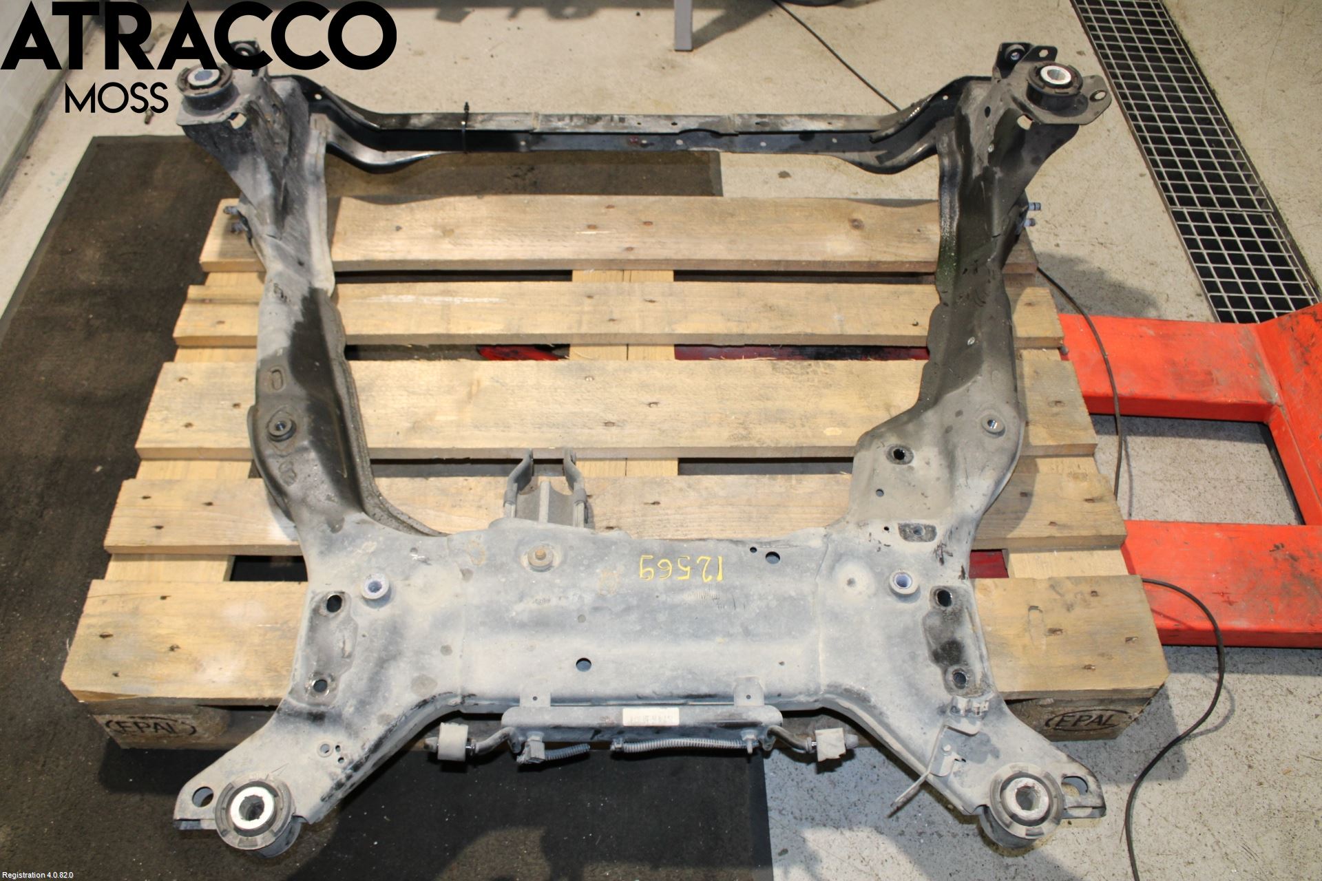 Volvo XC70 08-13 Travers Feste