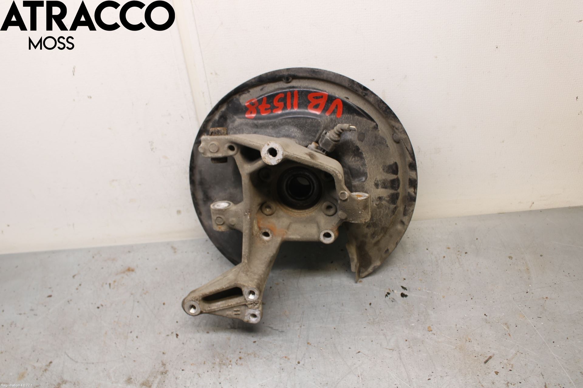 Volkswagen VW PASSAT 11-14 Spindel Vb