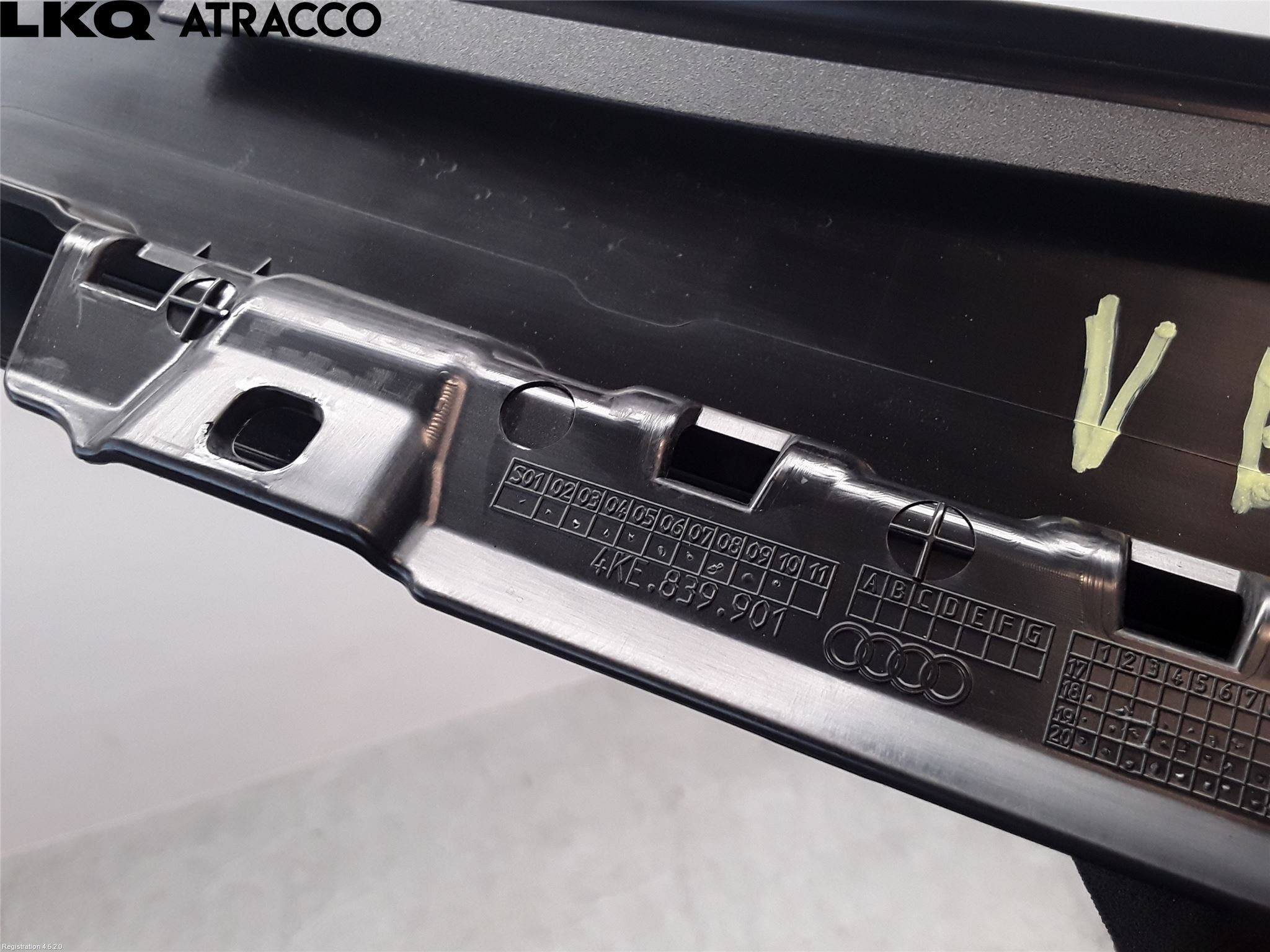 Audi E-TRON, S GE 19- Innr Dekor Instrbord