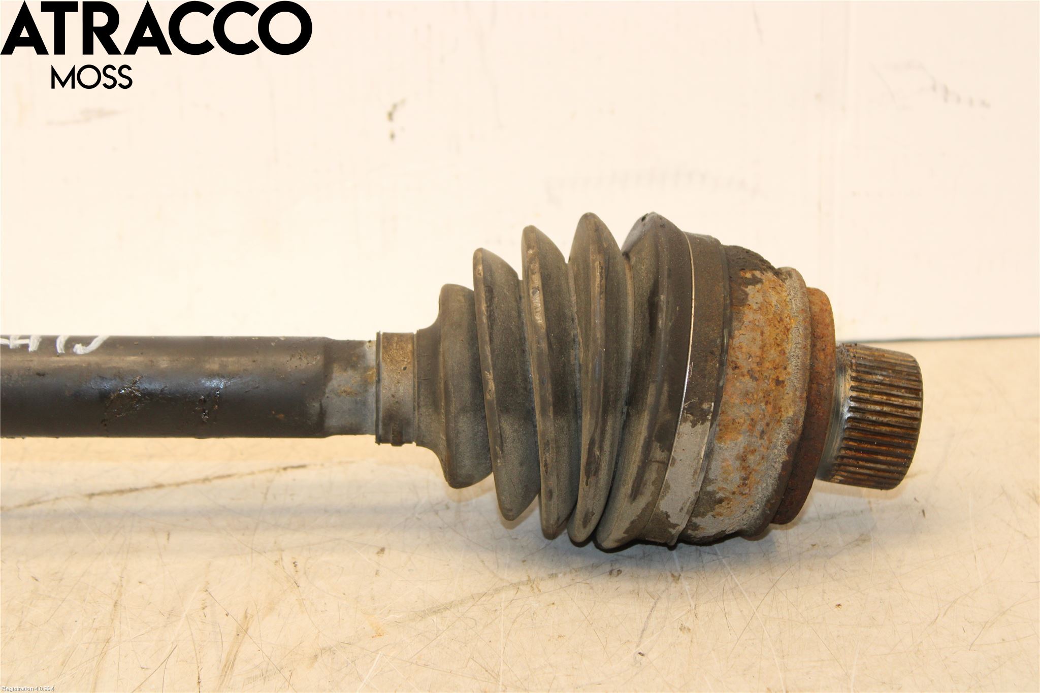 Audi A6/S6 4G 11-18 Drivaksel Foran Kompl Venstre