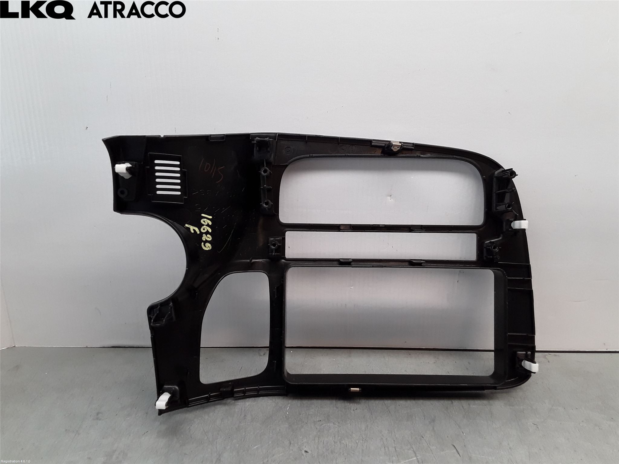 Mitsubishi OUTLANDER 13-21 Innr Dashbord Sparkeplate