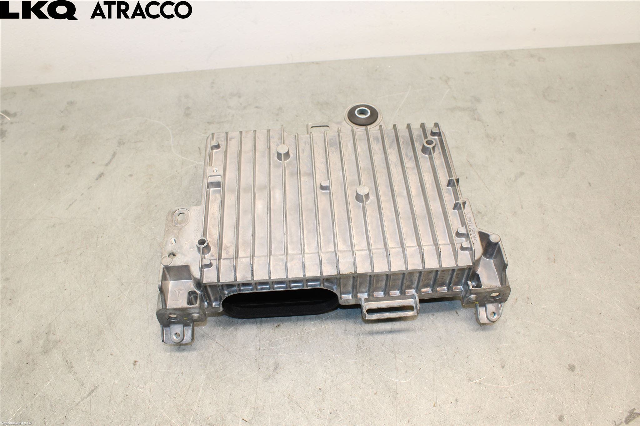 Tesla MODEL Y 21- Styreenhet Øvrig