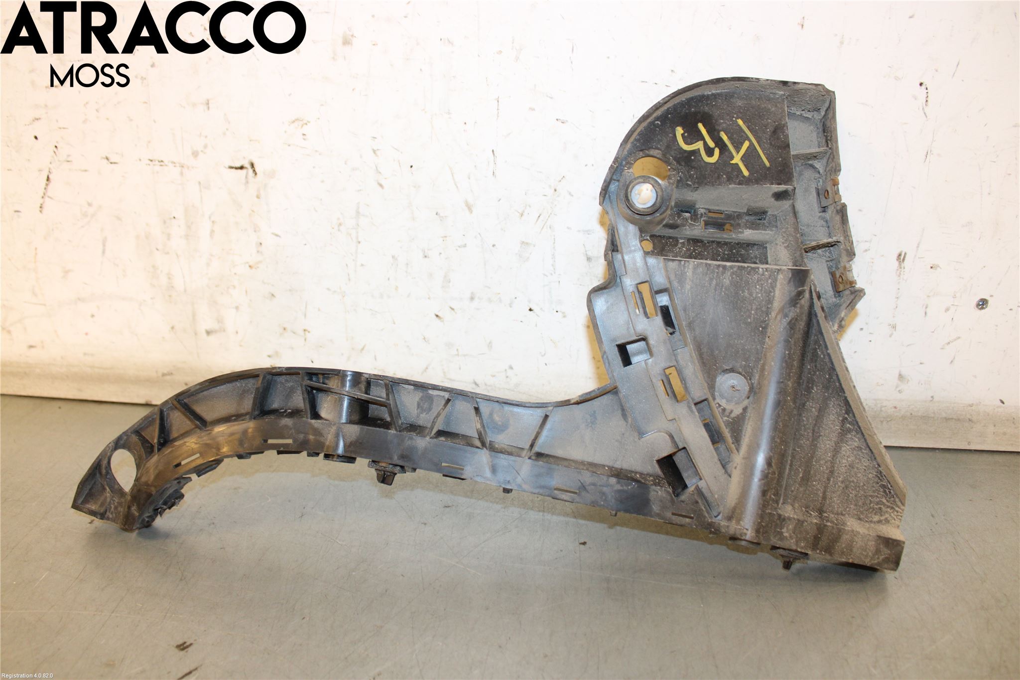 Volvo XC70 08-13 Støtfangerfeste Bak Høyre