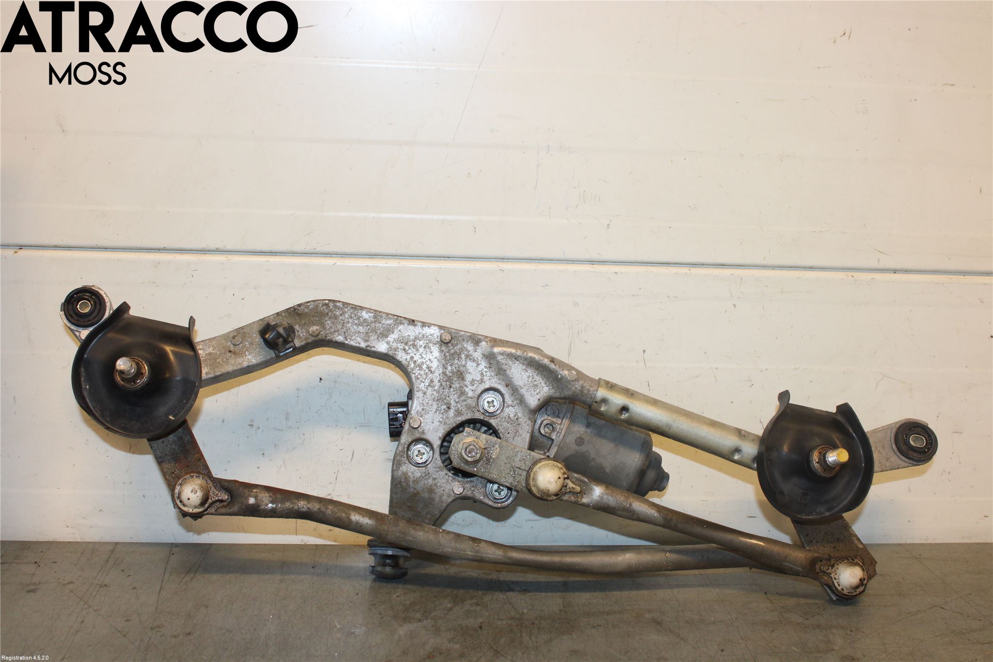 Toyota AURIS 13-19 Viskermotor Frontrute