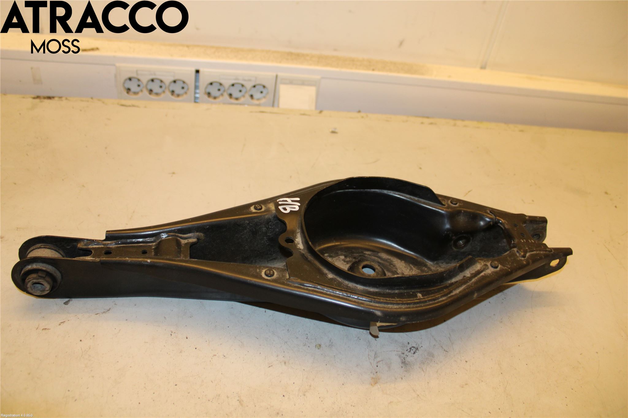 Volvo XC40/RECHARGE 18- Bærearm Bak Høyre