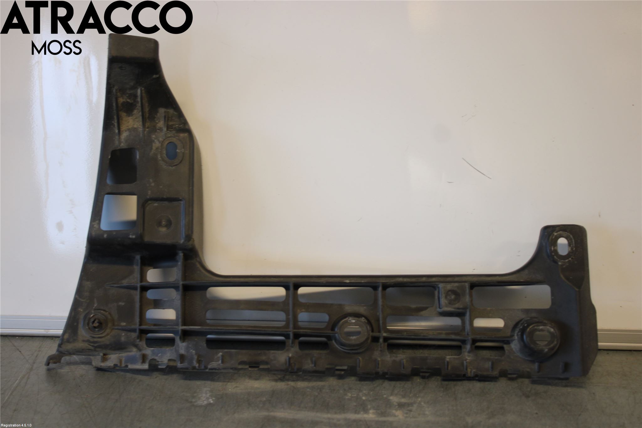 Volkswagen VW CADDY 16-20 Støtfanger Bak Feste