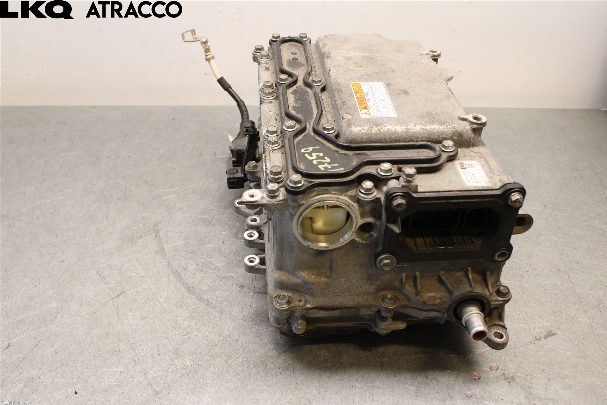 Toyota AURIS 13-19 Inverter Hybrid