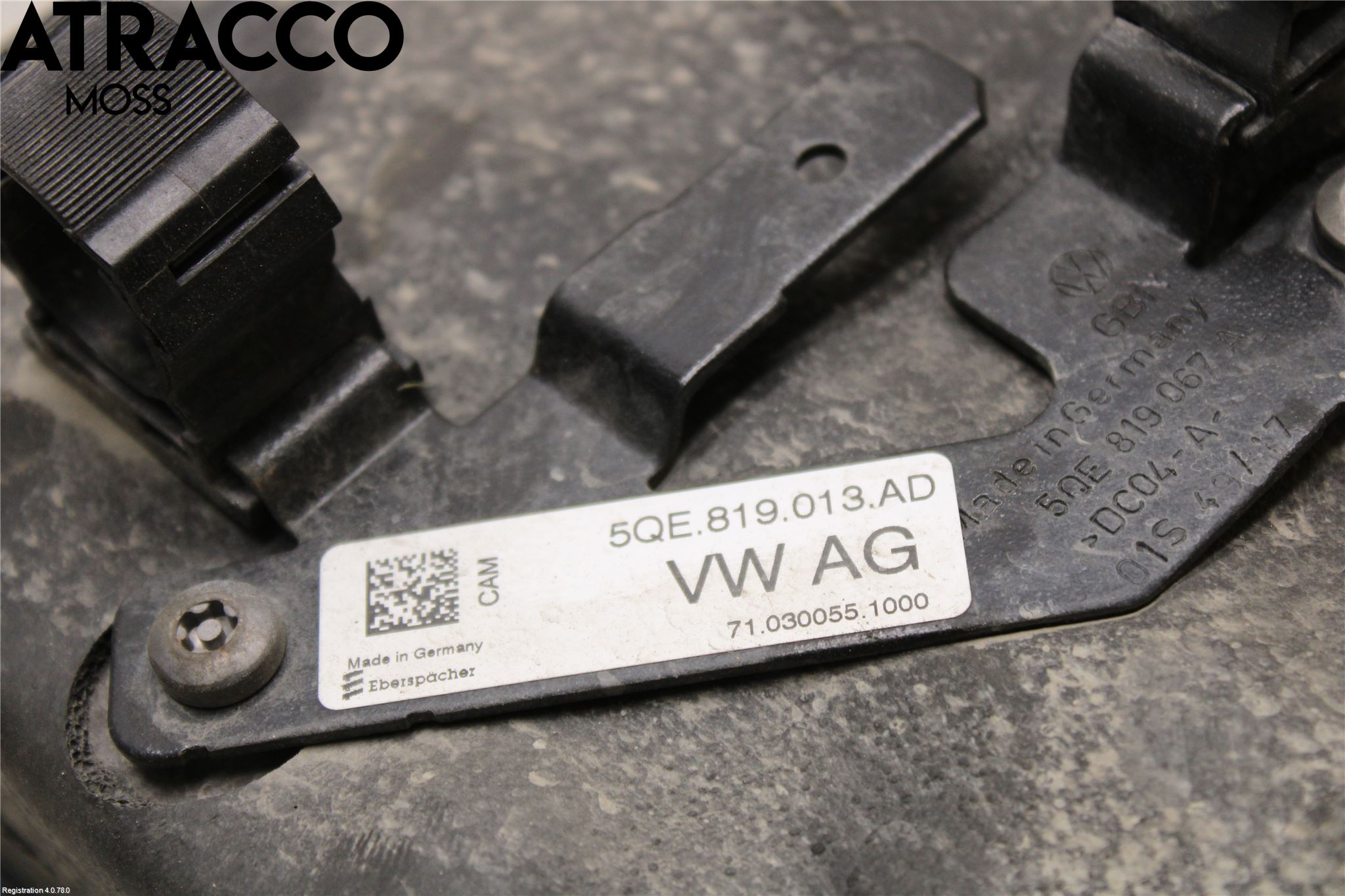 Volkswagen VW GOLF / E-GOLF VII 13-20 Motorvarmer Elektrisk