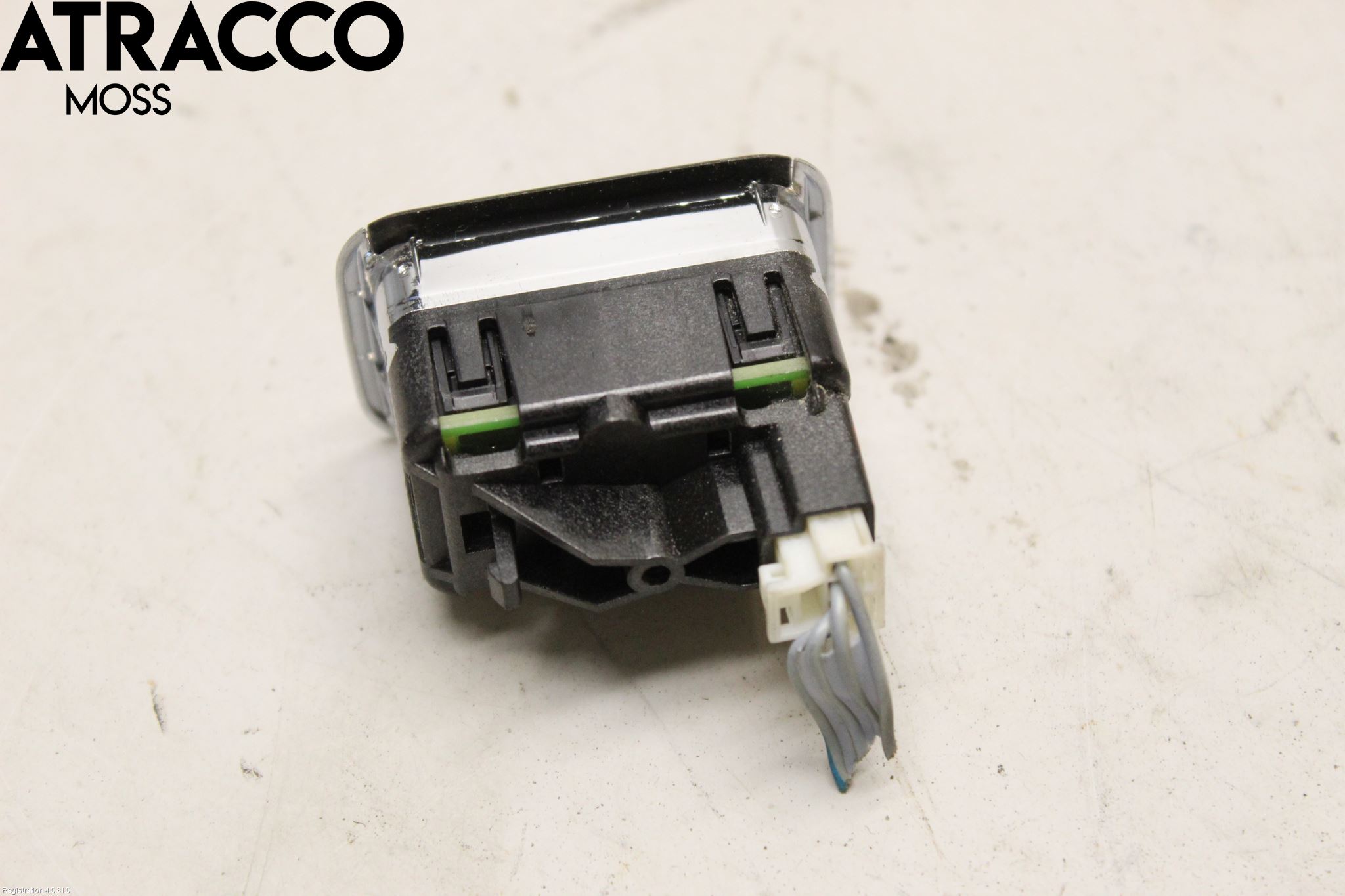 Mercedes-Benz MB C-KLASS (W204) 07-15 Bryter Vindusheis