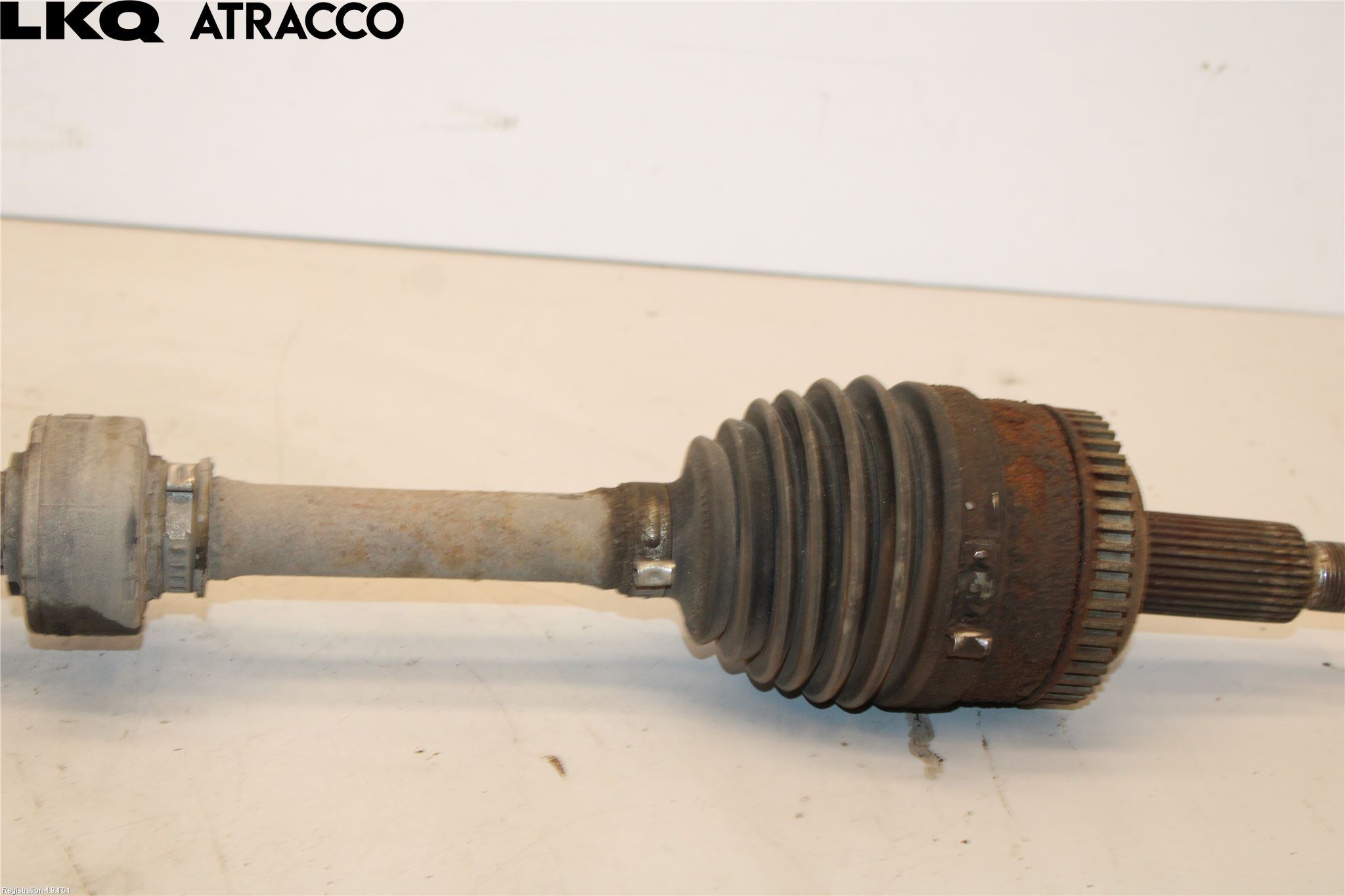 Kia SPORTAGE (SL) 11-15 Drivaksel Foran Kompl Venstre