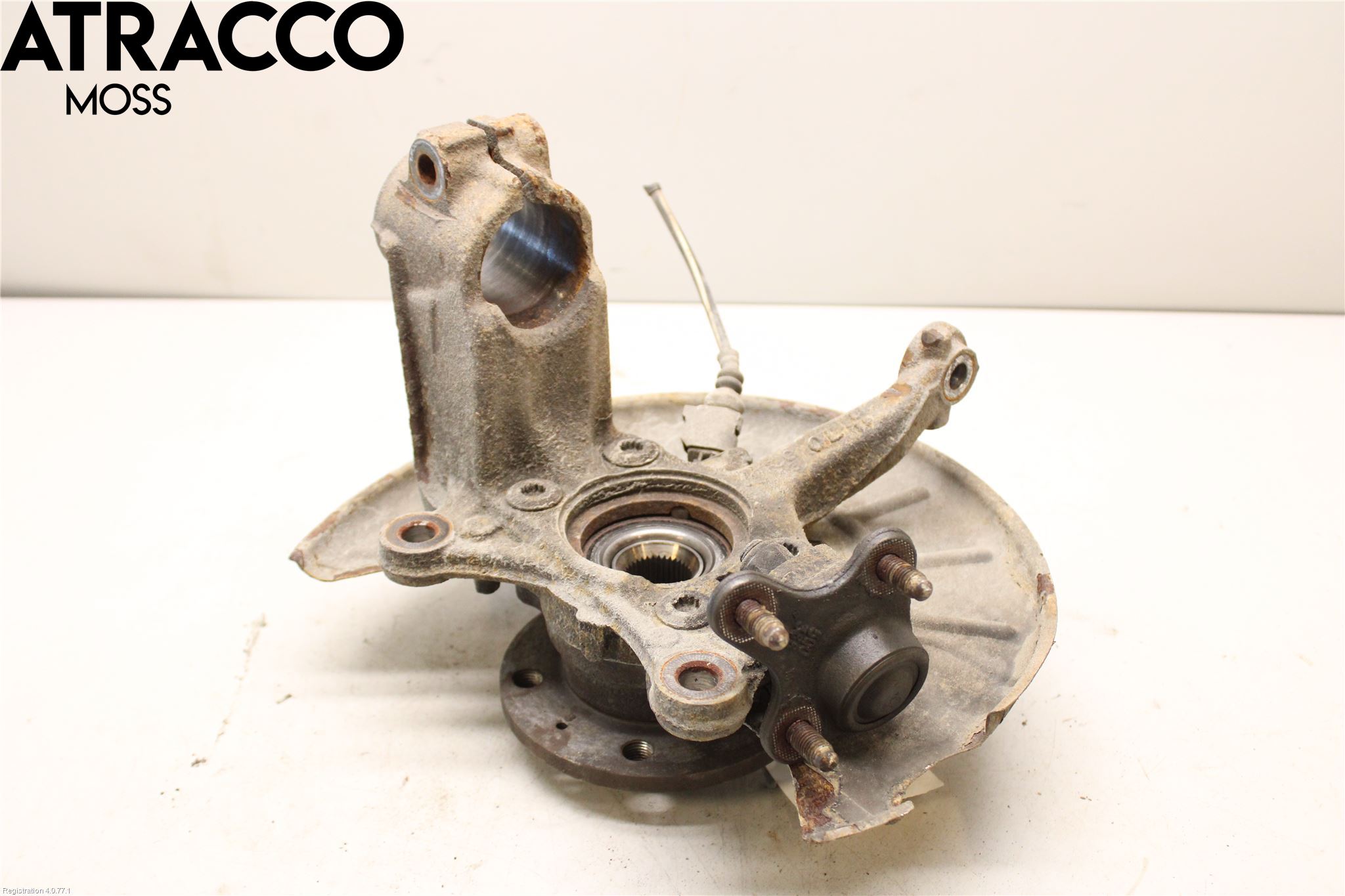 Volkswagen VW CADDY 16-20 Spindel Vf